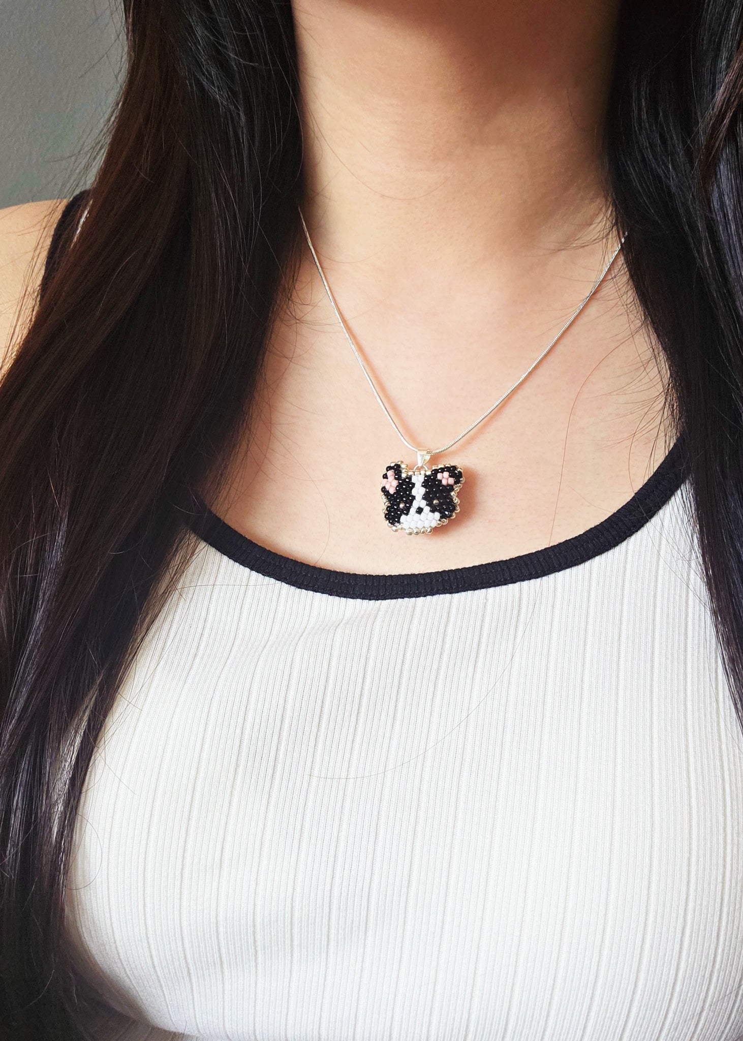 Border Collie Necklace Model