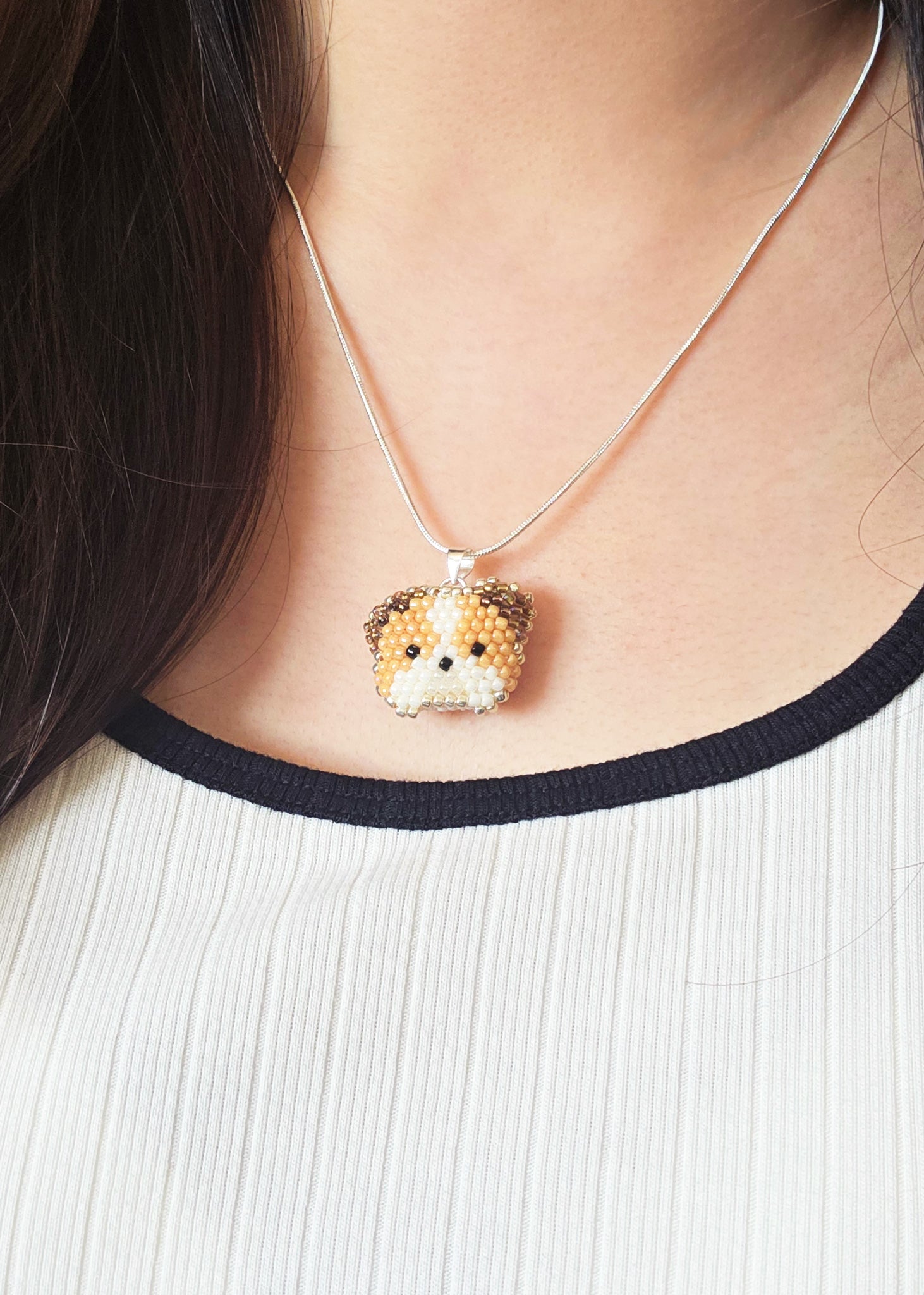Bulldog Necklace Model Close