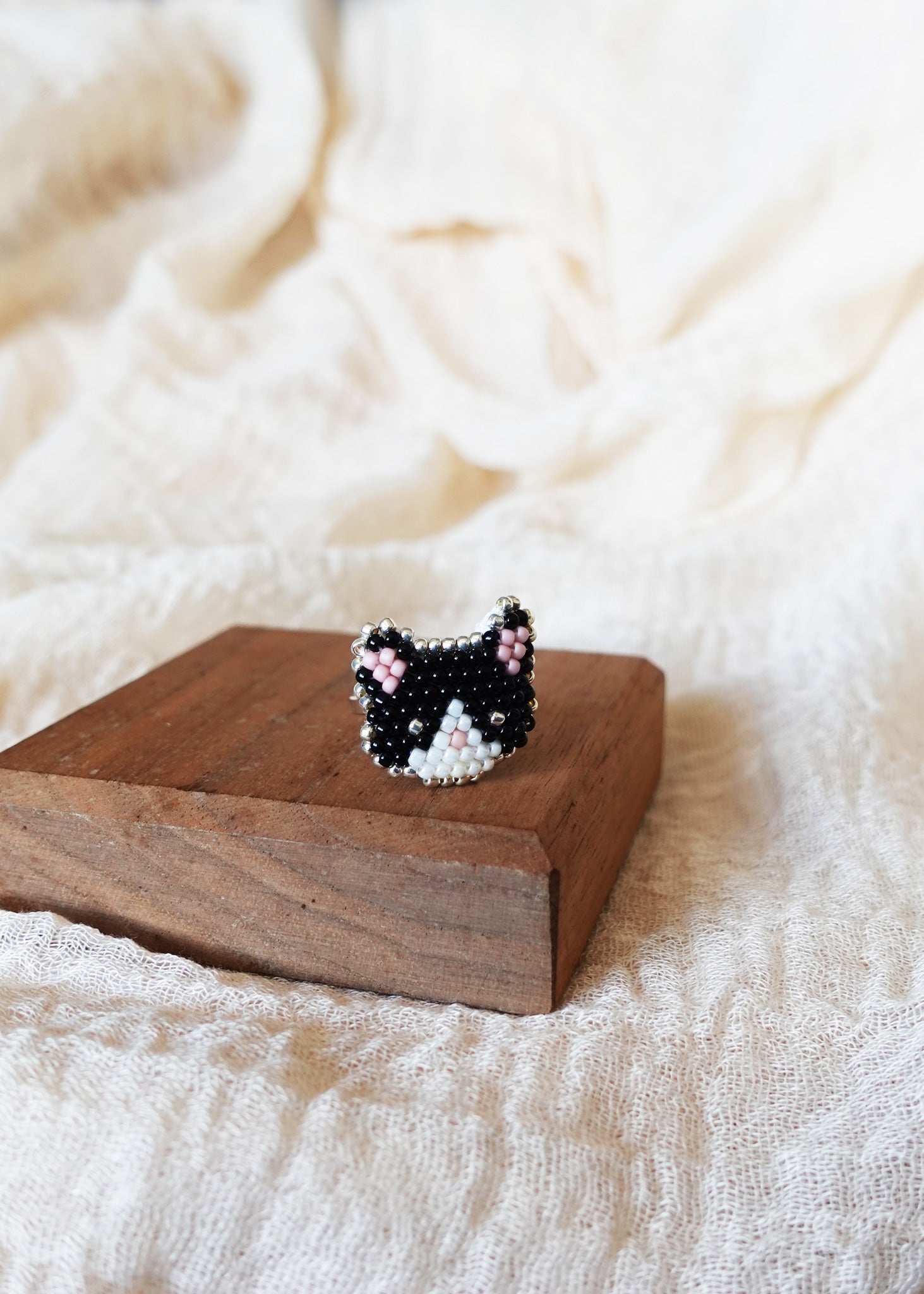 Calico Cat Ring in Black and White Display