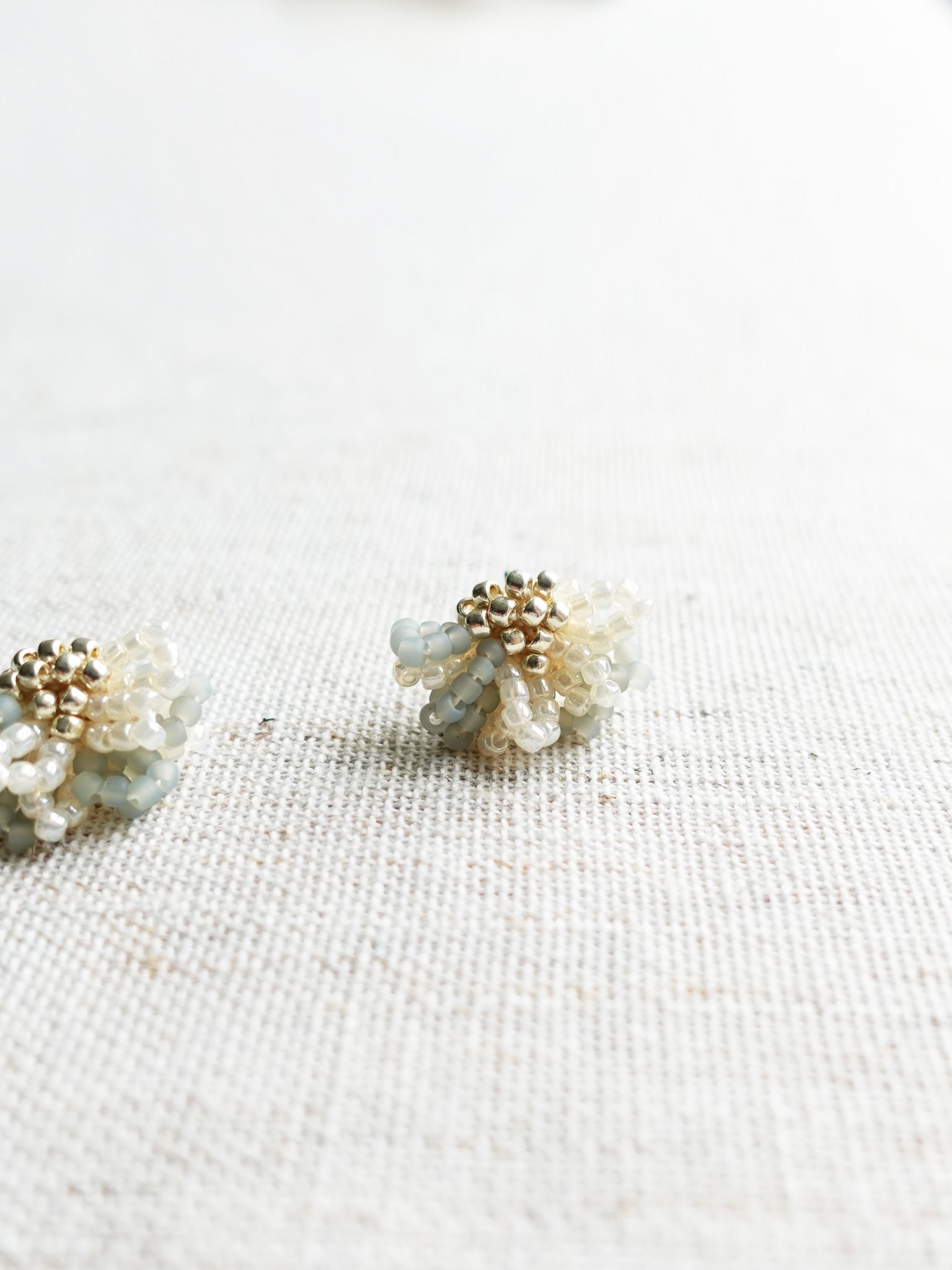Camellia Bicolor Stud Earrings in Smoke Grey Right