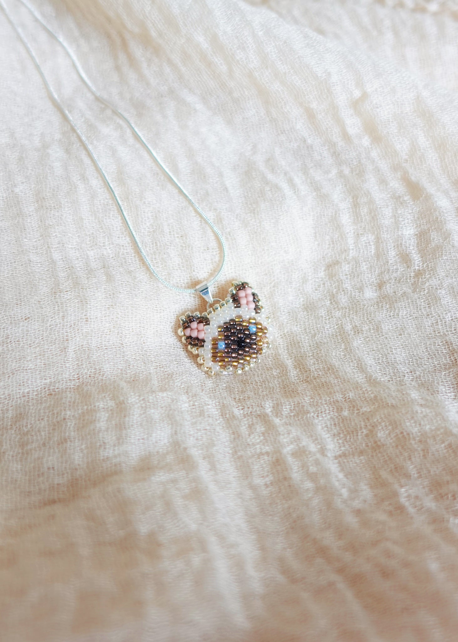 Colorpoint Cat Necklace in Seal Left