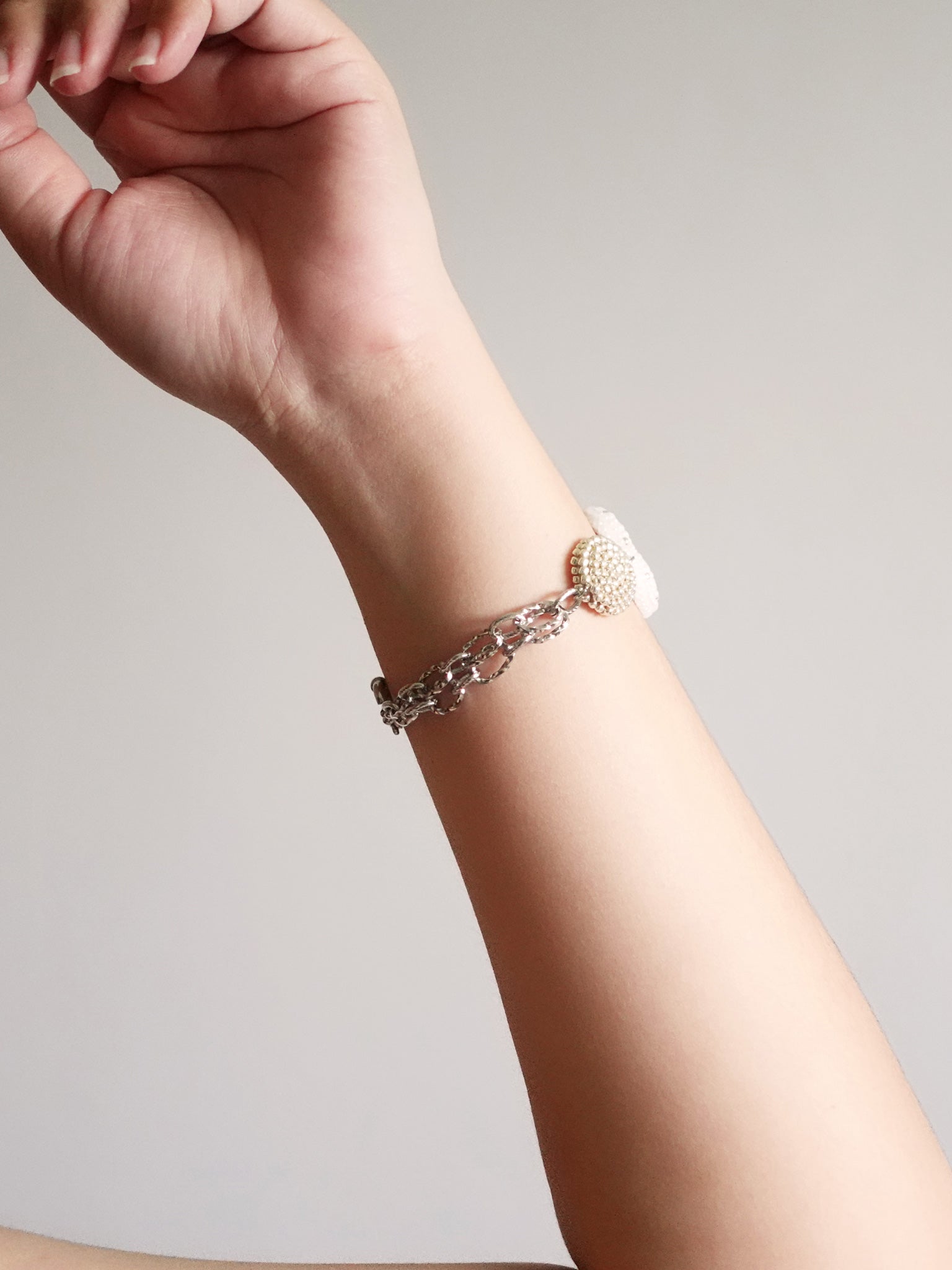 Coretta Bracelet Hand Chain