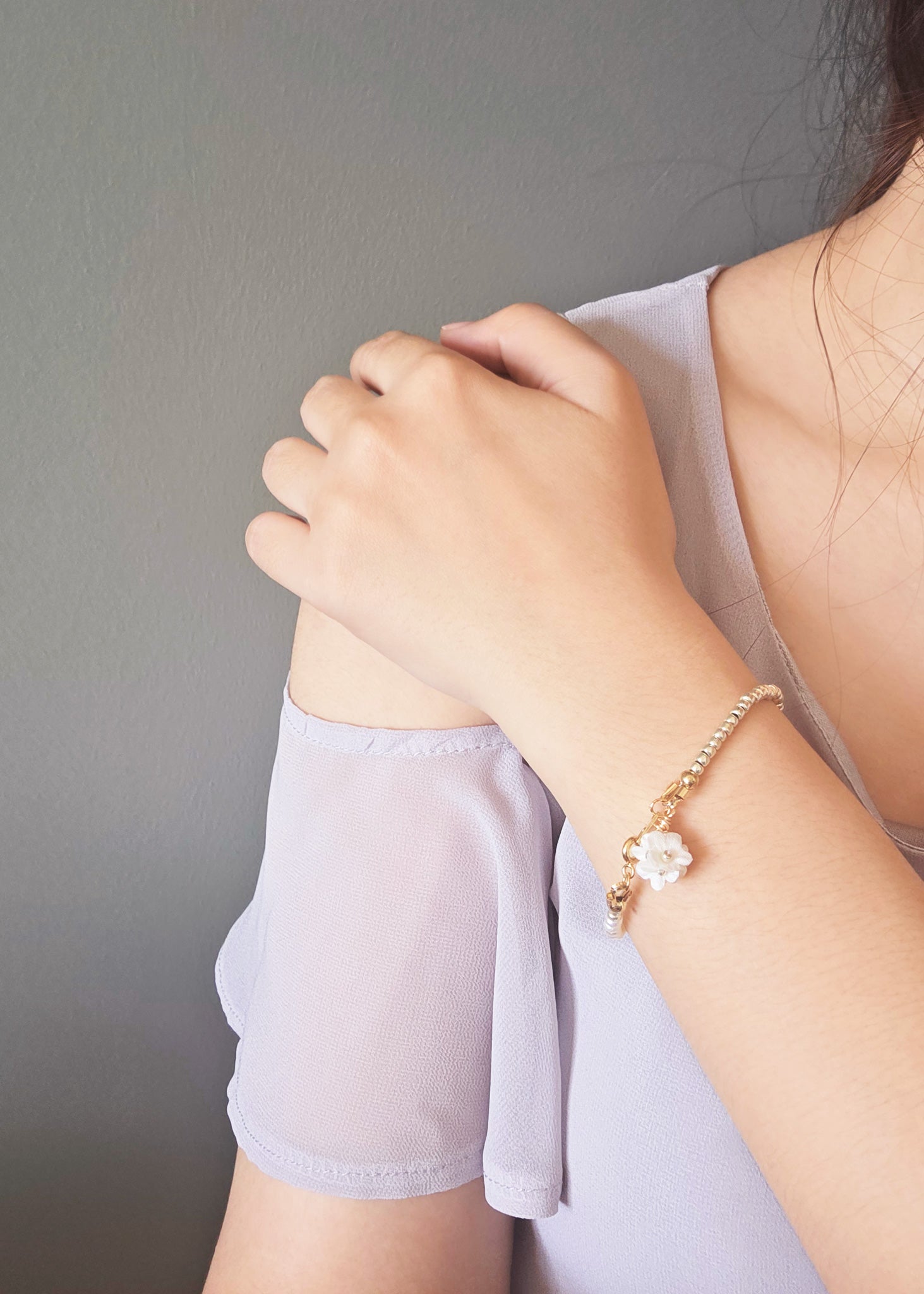 Cyme Petite Bracelet in White Model