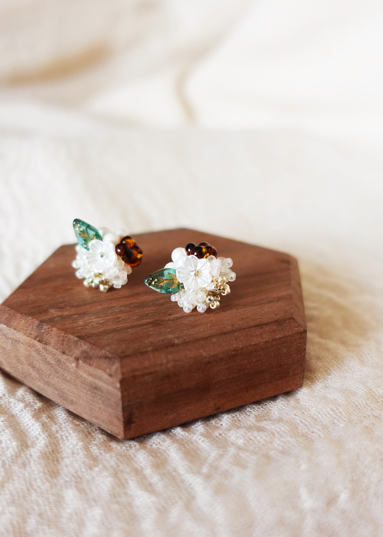 Dewleaf Earrings Front 2