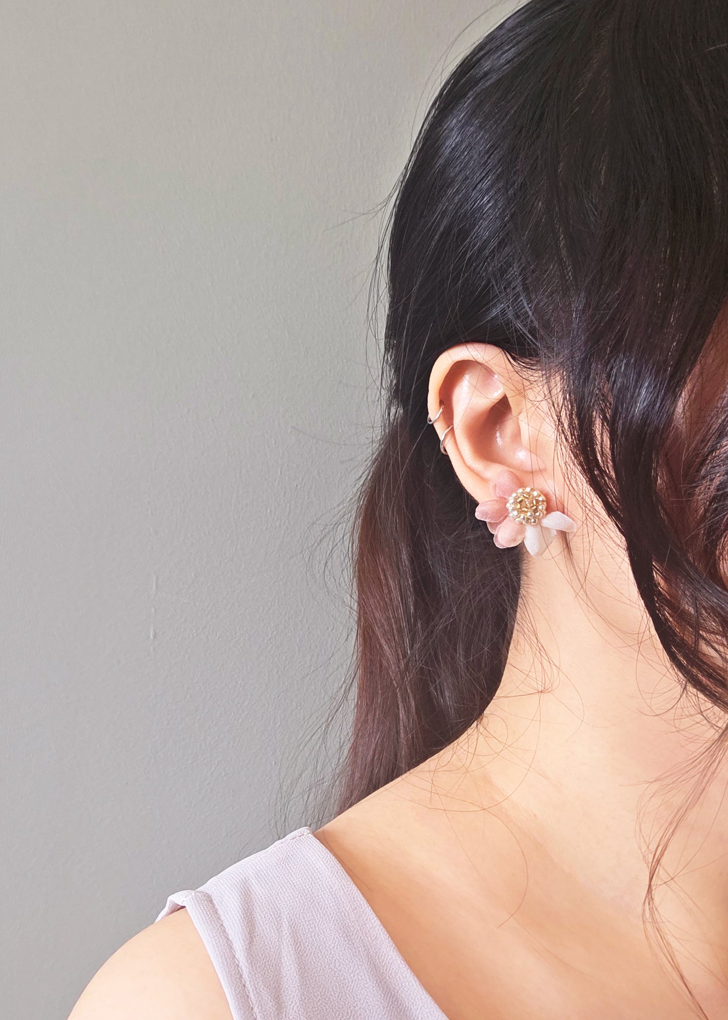 Ethereal Bicolor Stud Earrings in Brown Model