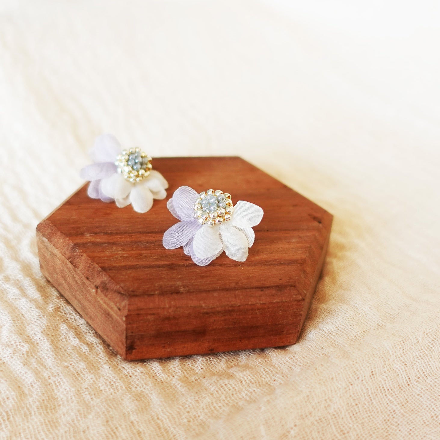 Ethereal Bicolor Stud Earrings in Grey Right