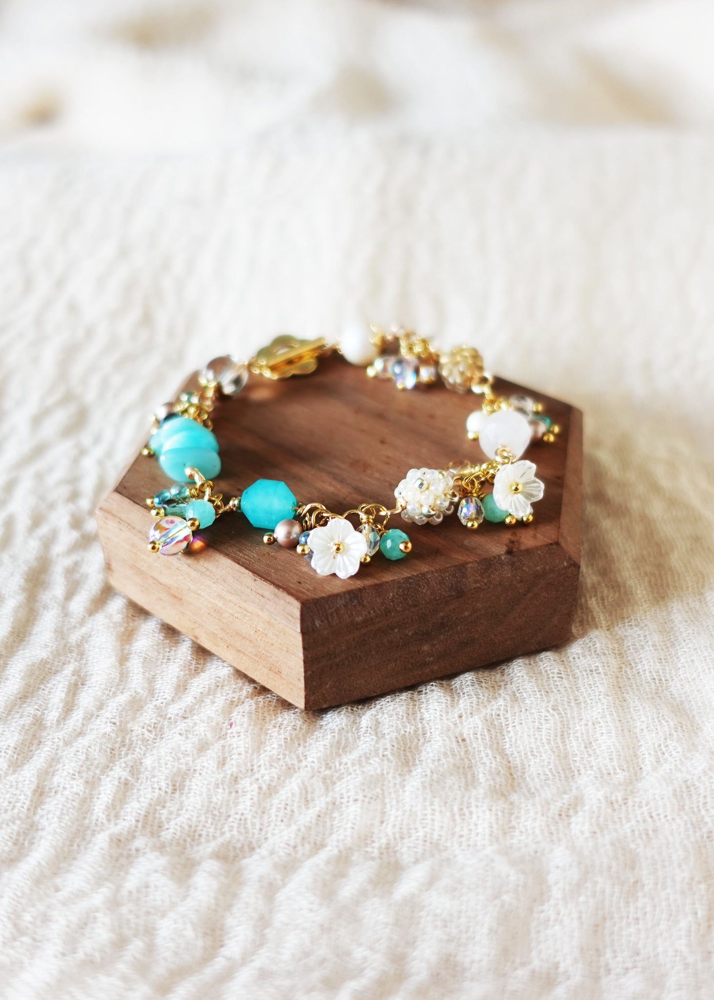 Faerie Bloom Bracelet in Ocean Blue Flower