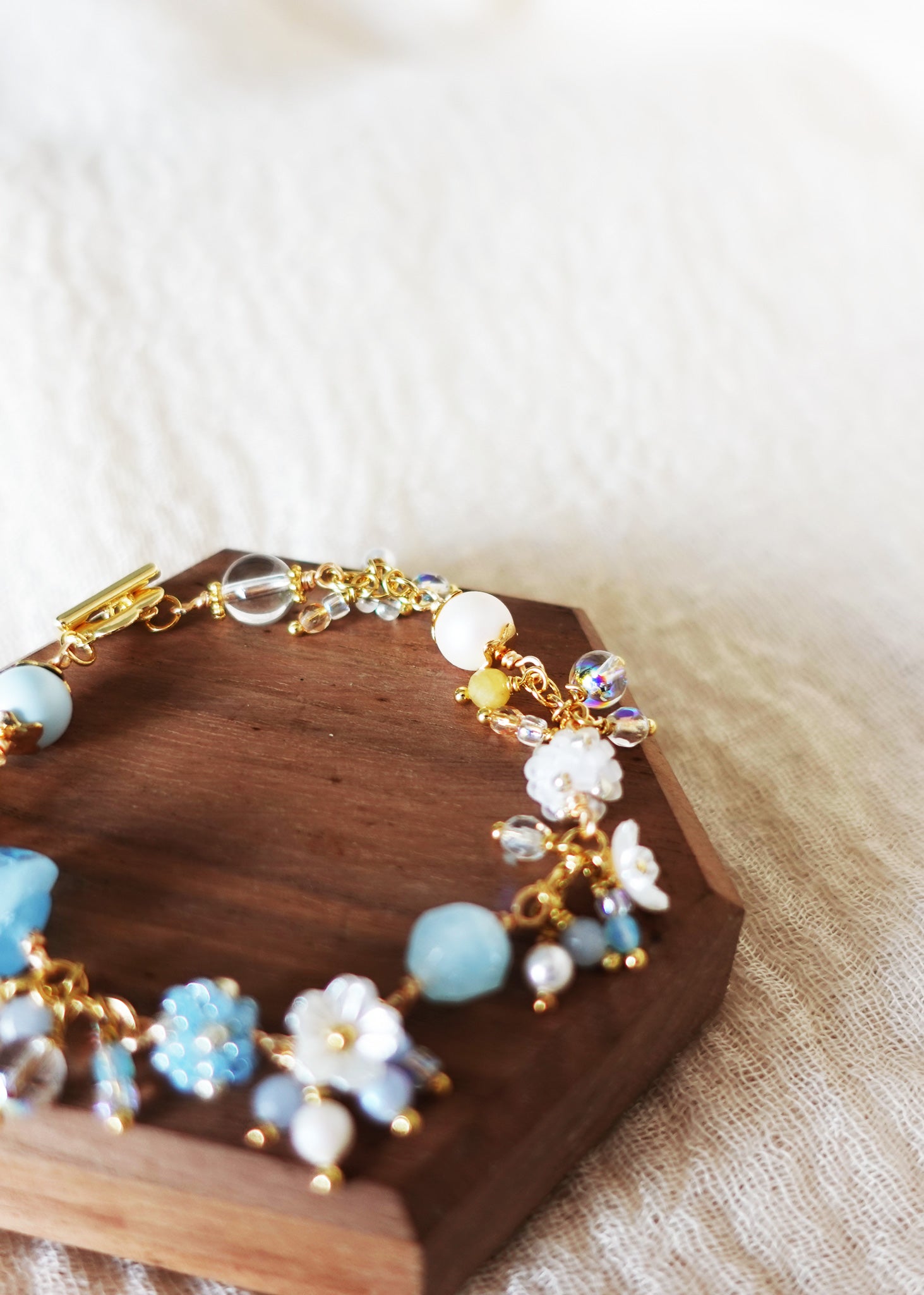 Faerie Bloom Bracelet in Sky Blue Pearl