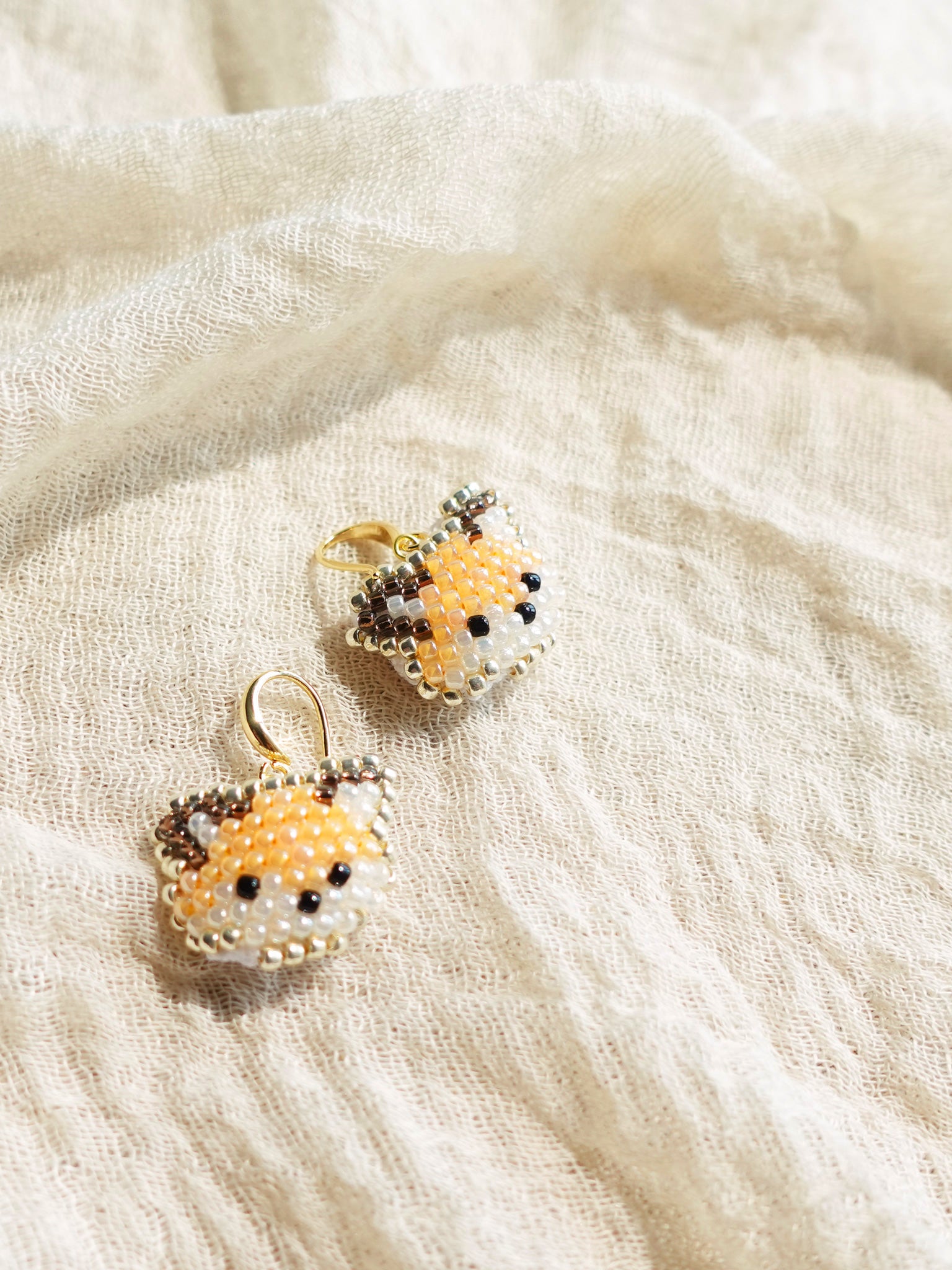 Fox Drop Earrings Far