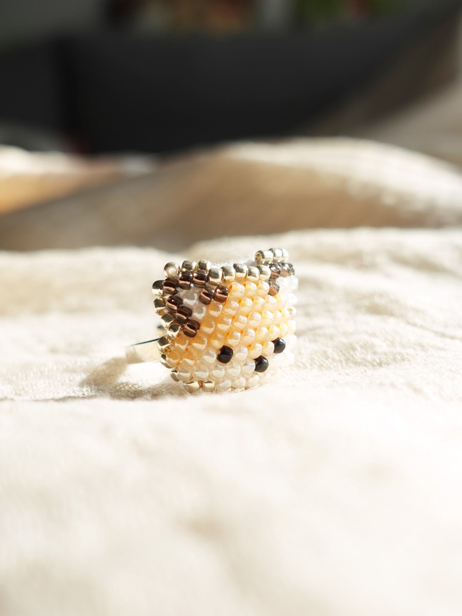 Fox Ring Front