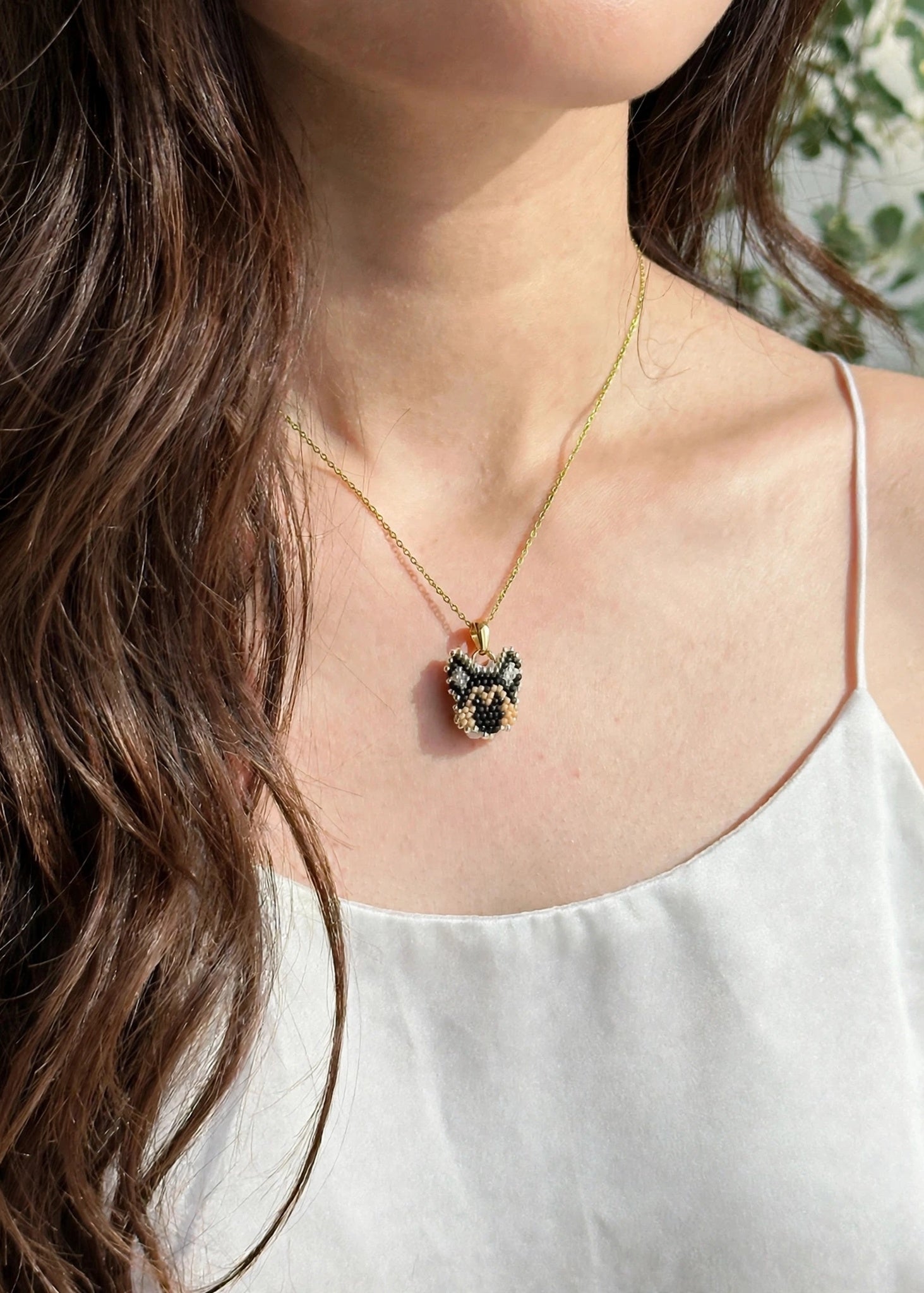 German Shepherd Necklace in Gold Color Model