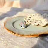 Grey bunny ring front