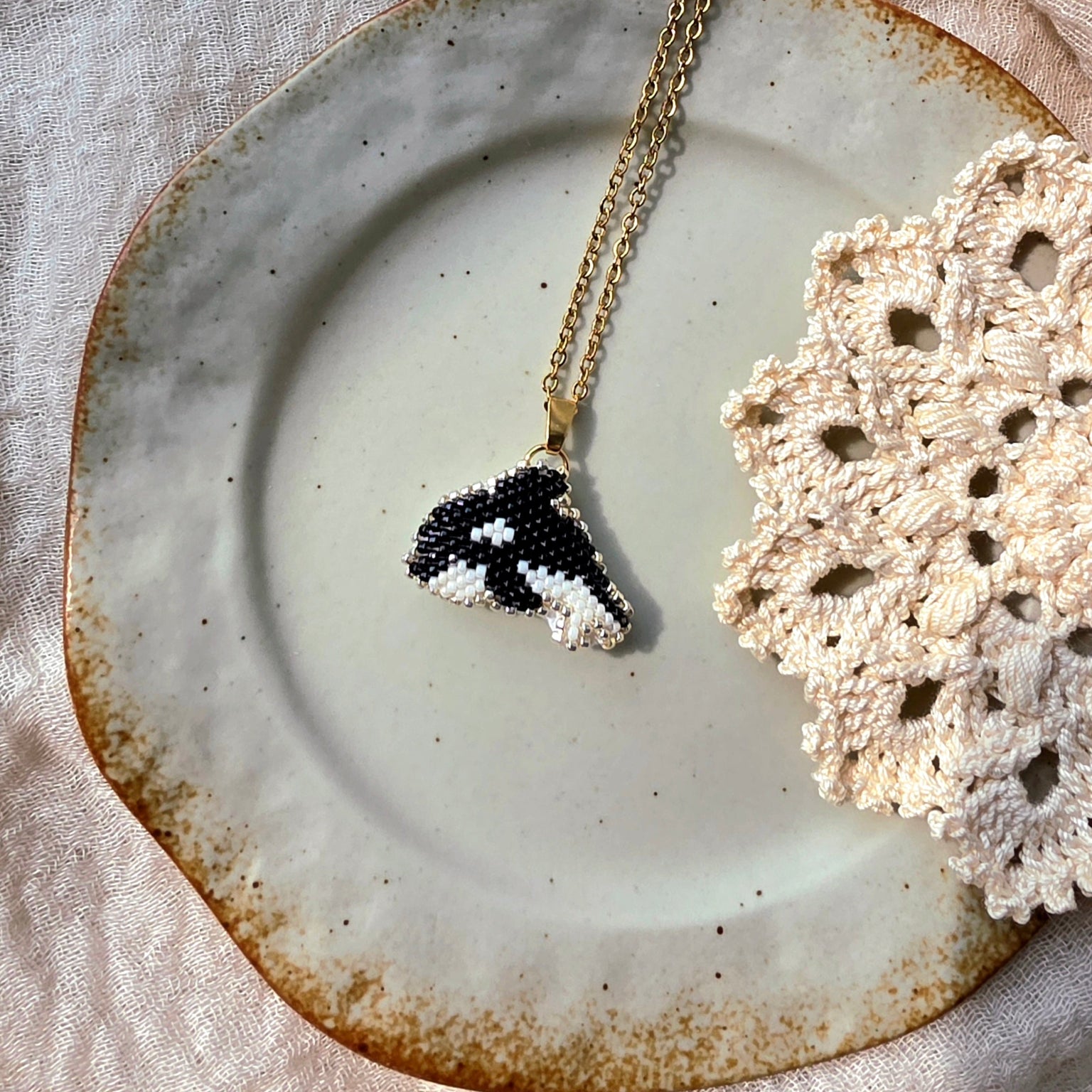 Killer whale orca necklace right