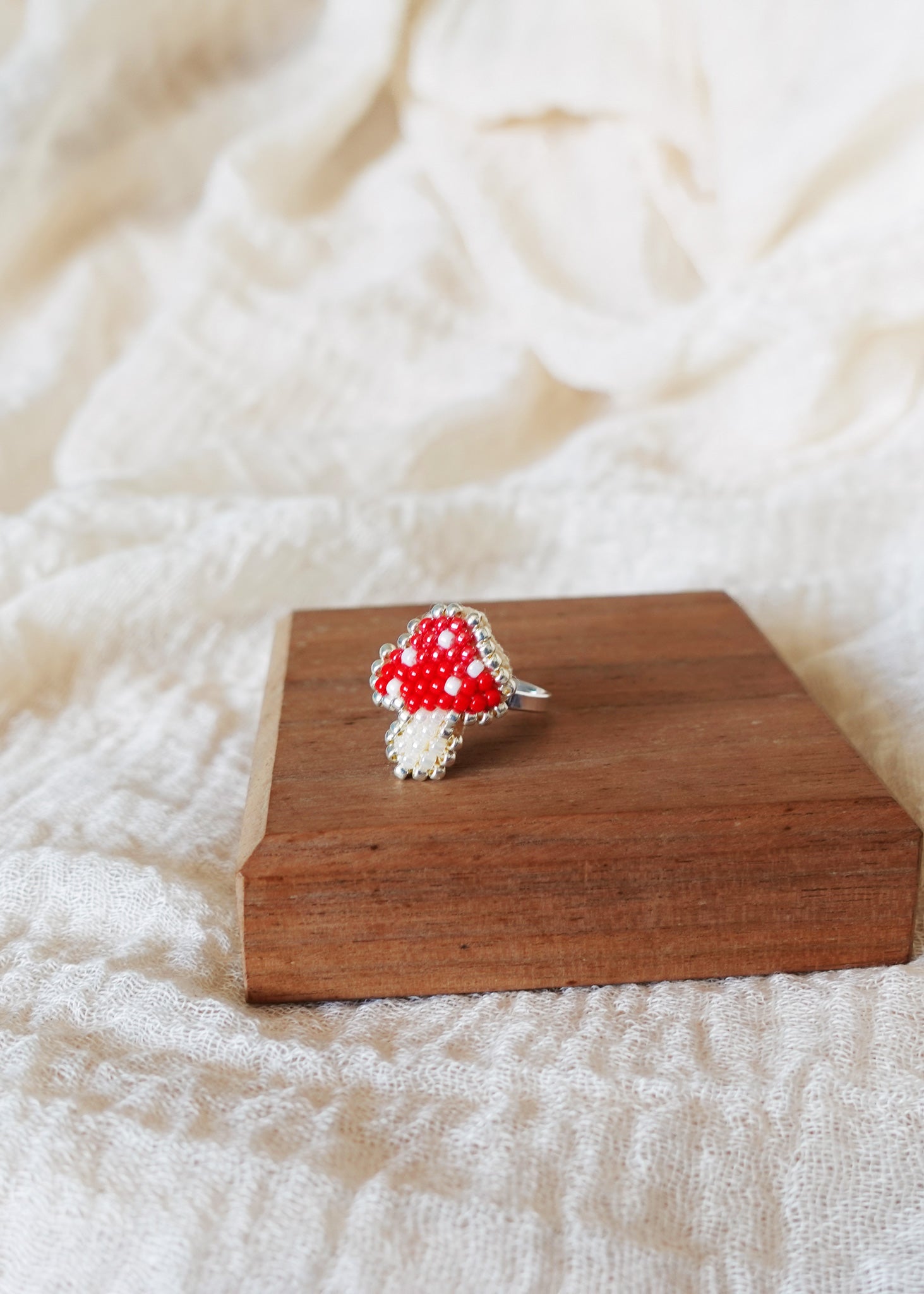 Mushroom Ring Display Right