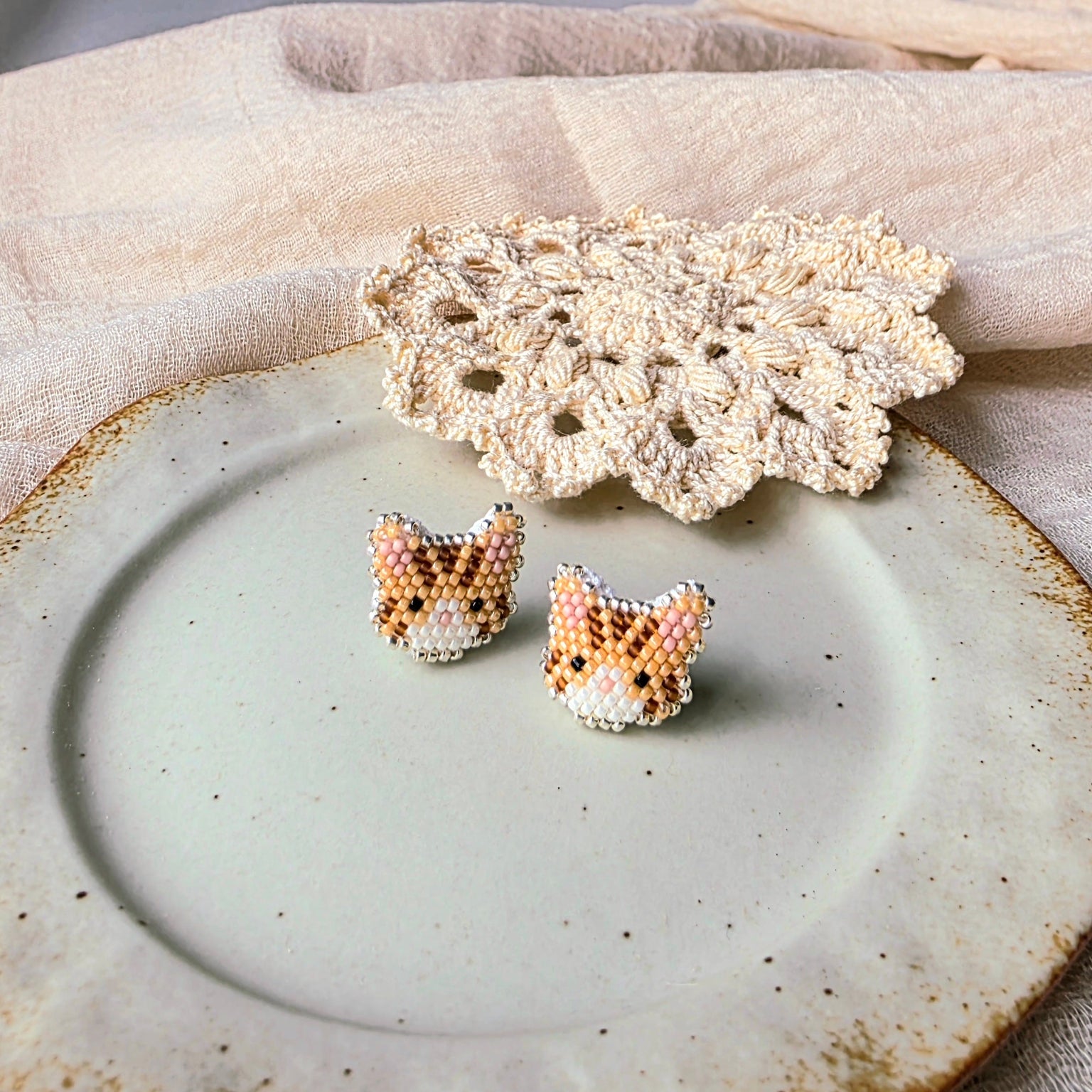 Orange tabby cat stud earrings front