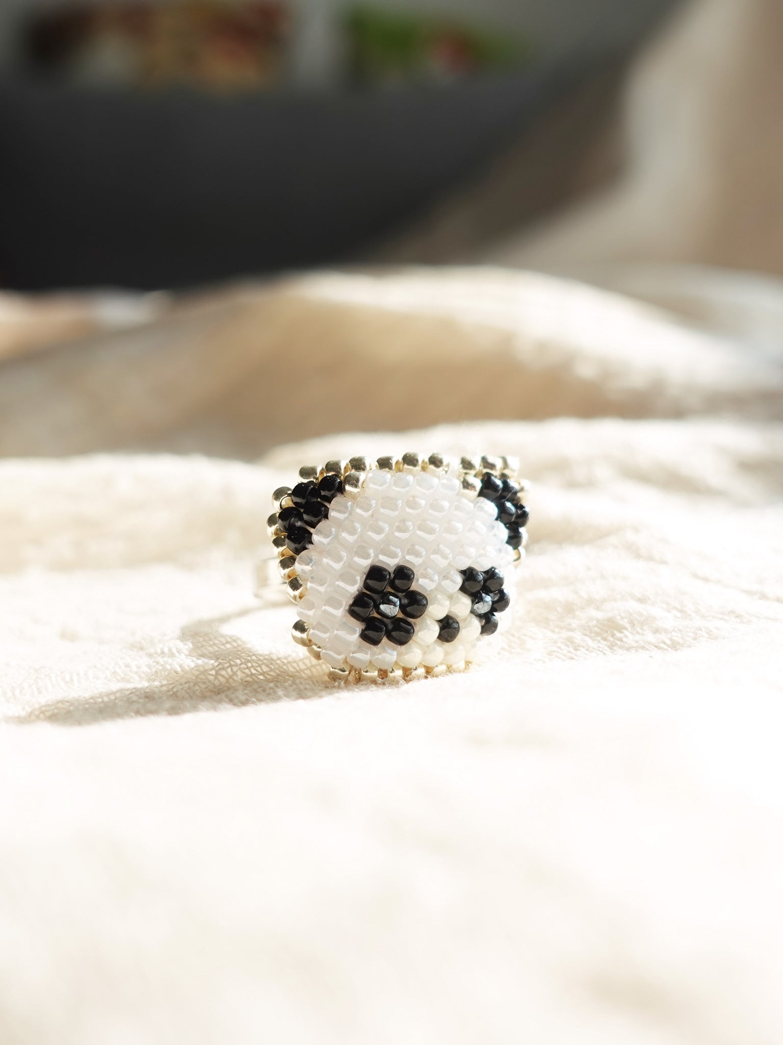 Panda Ring Front