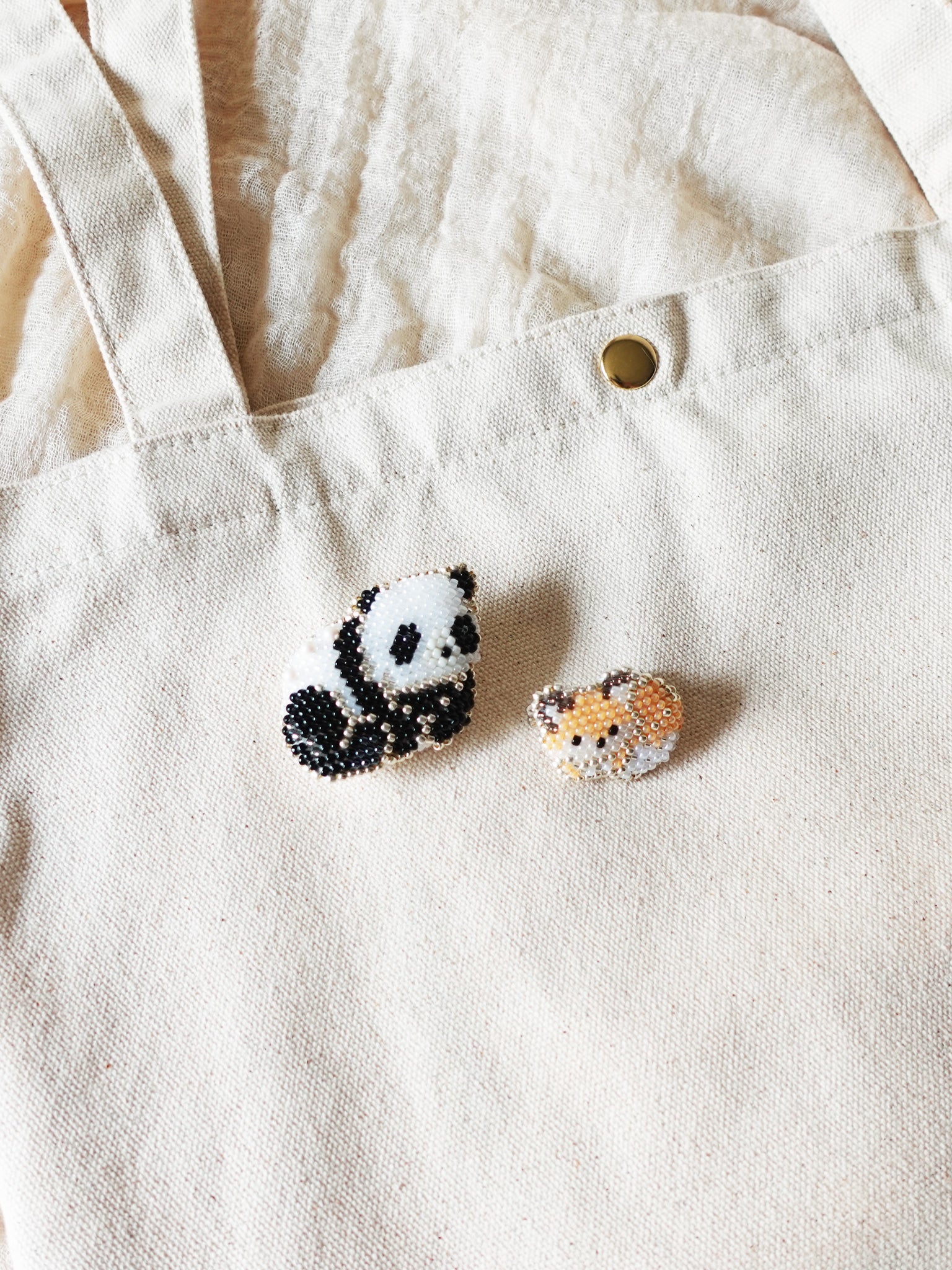Panda Small Fox Loaf Brooch Pin Bag