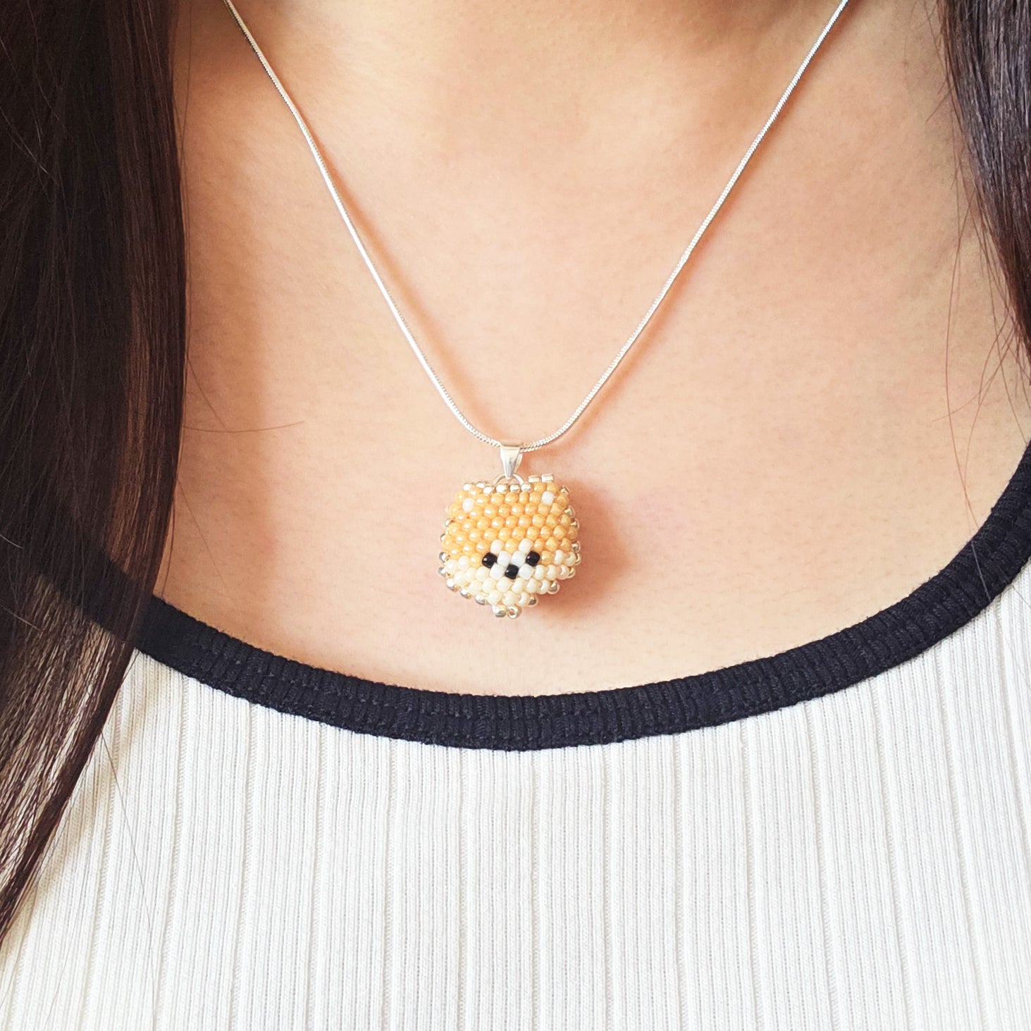 Pomeranian Necklace Model Close
