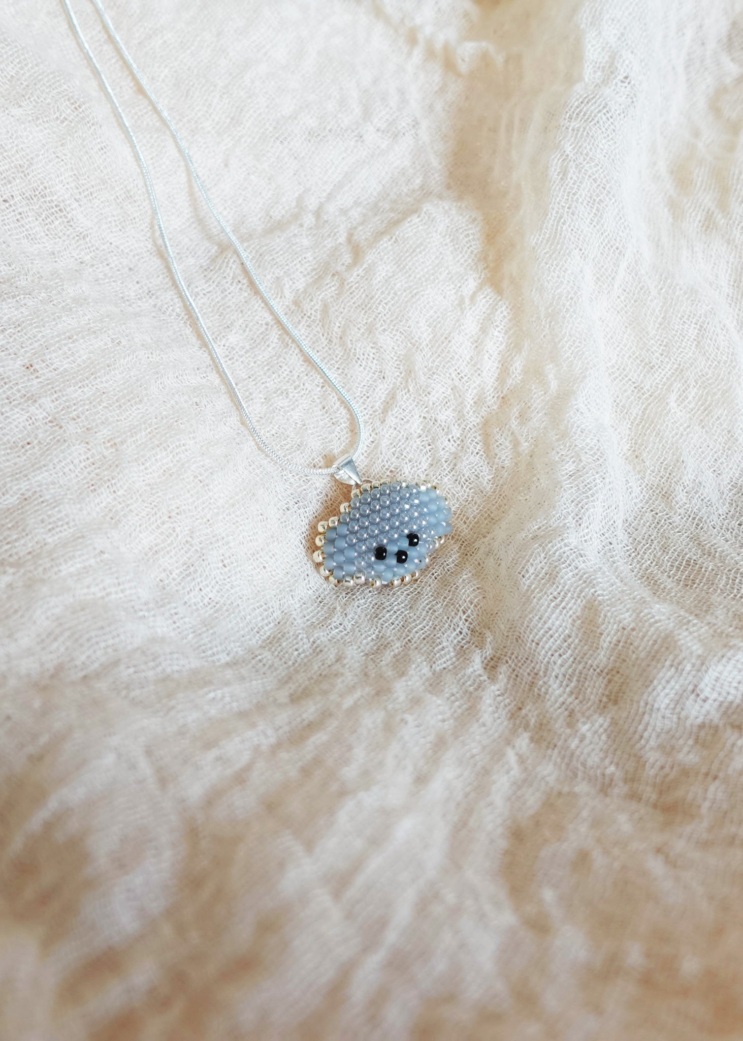 Poodle Necklace in Grey Left