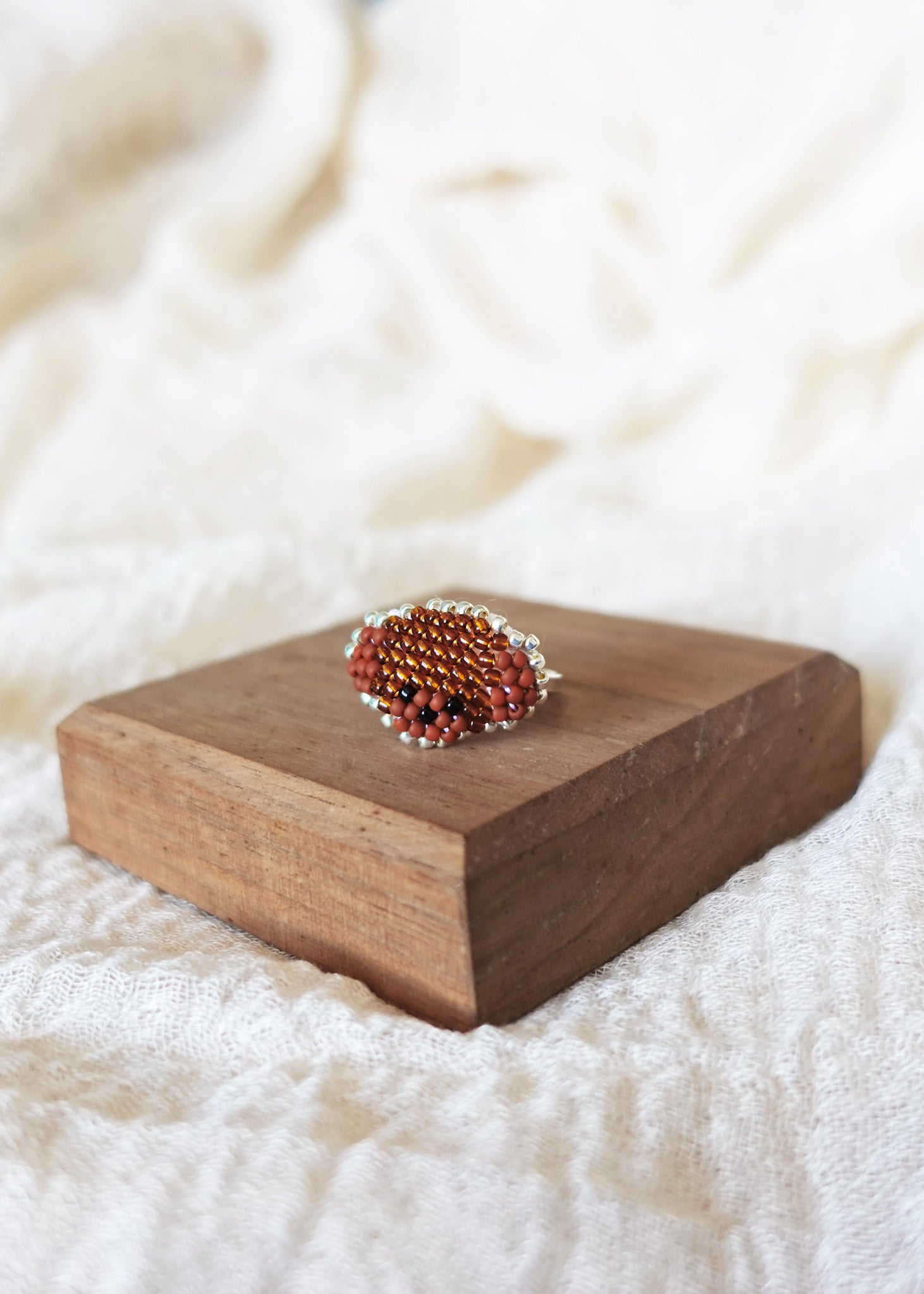 Poodle Ring in Brown Display