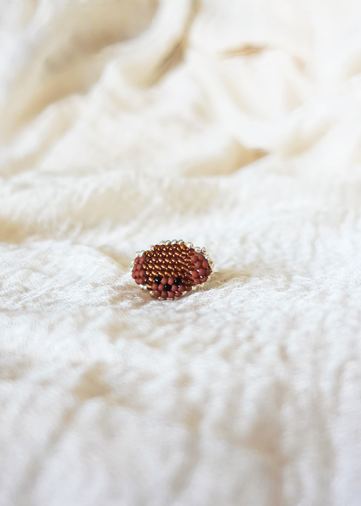 Poodle Ring in Brown Front