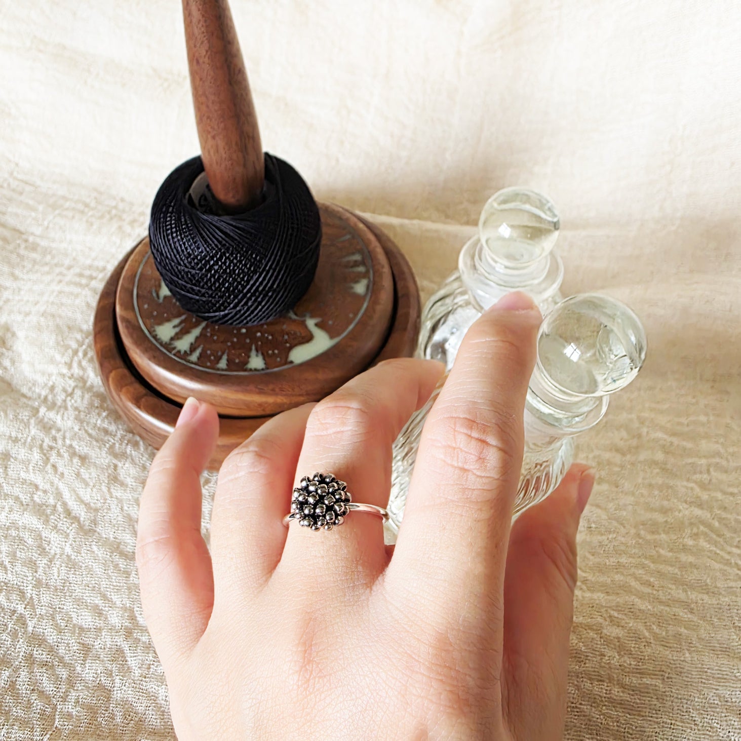 Prelude Slim Ring in Midnight Silver Hand