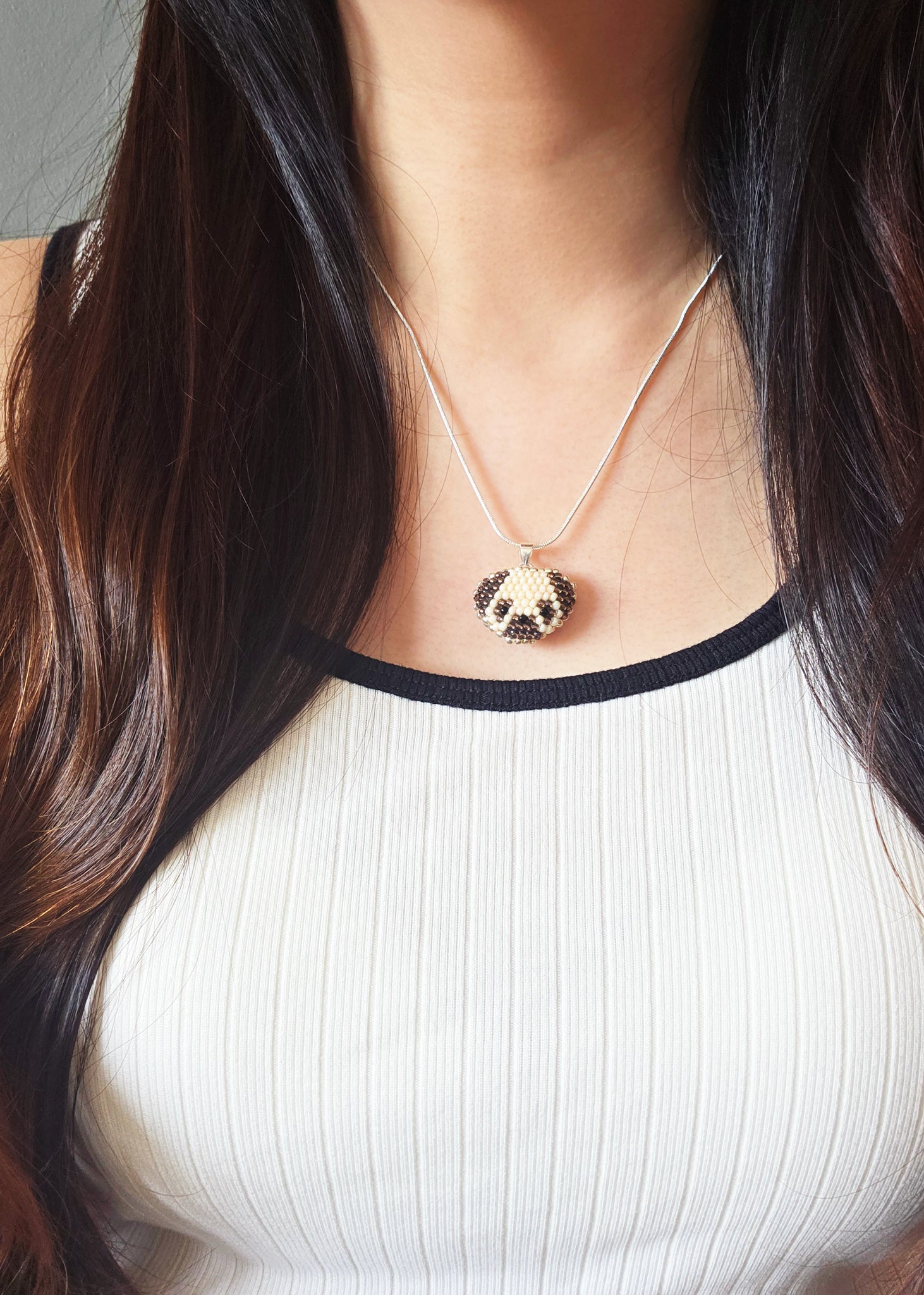 Pug Necklace Model