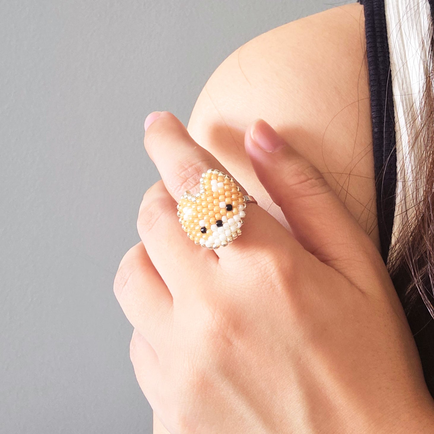 Shiba Inu Ring Model Close