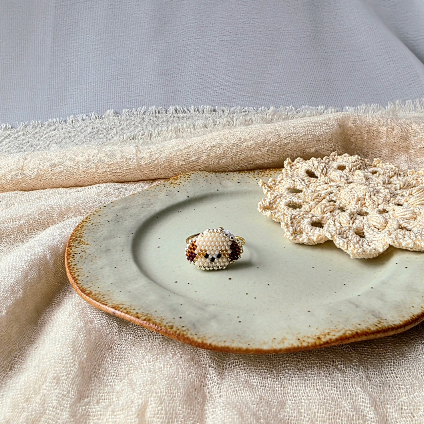Shih tzu ring front