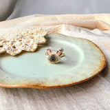 Siamese cat ring front