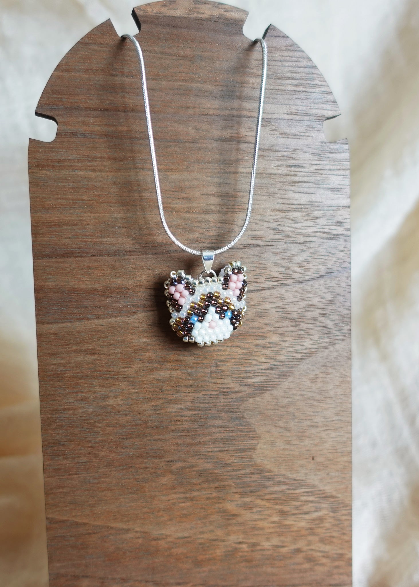Snowshoe Cat Necklace Display Left