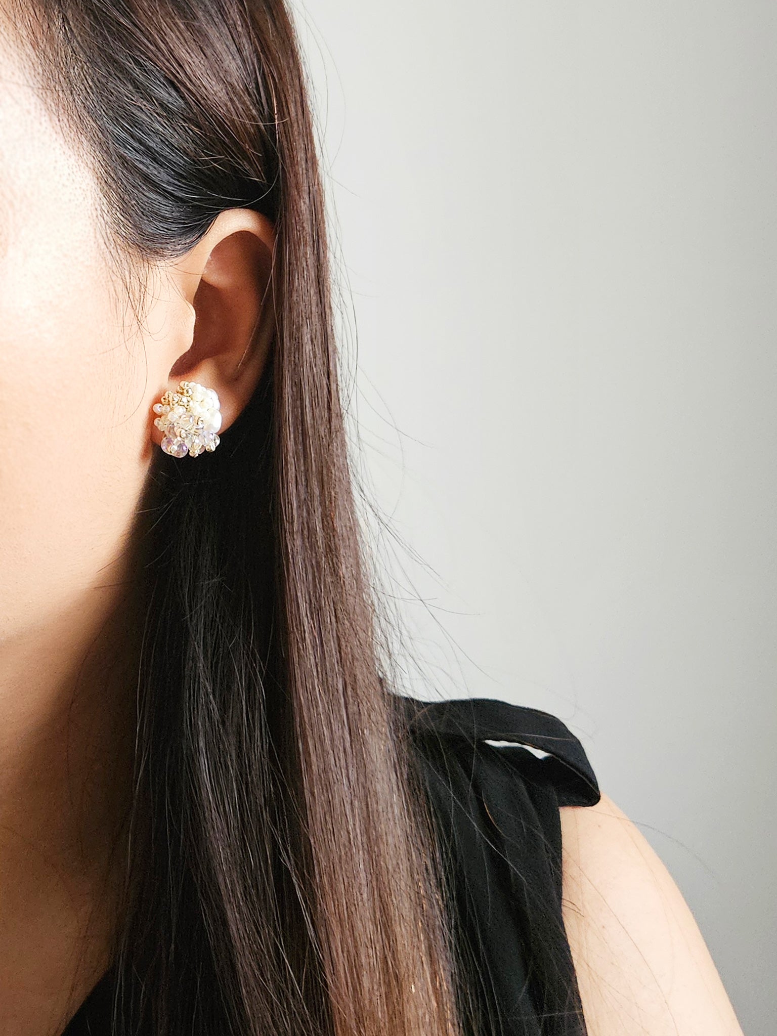 Sophia Stud Earrings Model