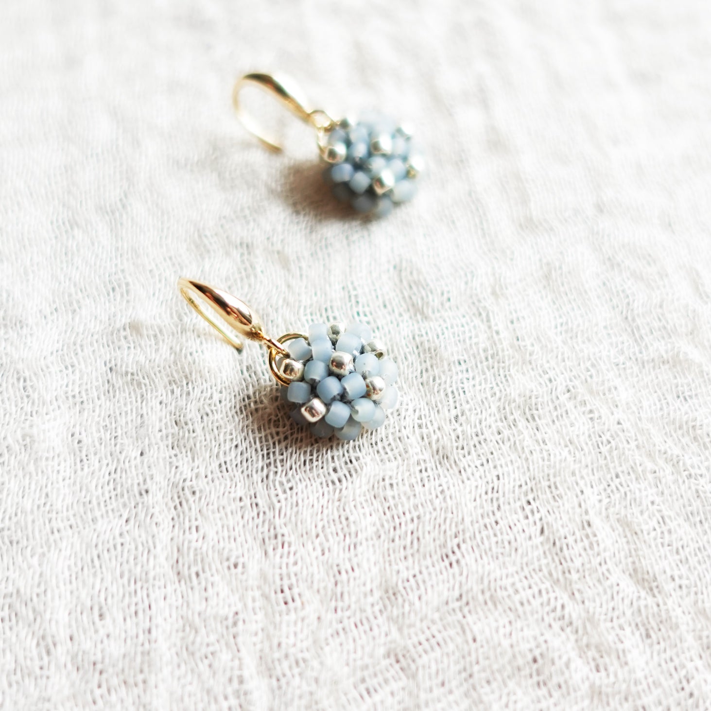 Short Drop Earrings Star Dust Petite in Smoke Grey