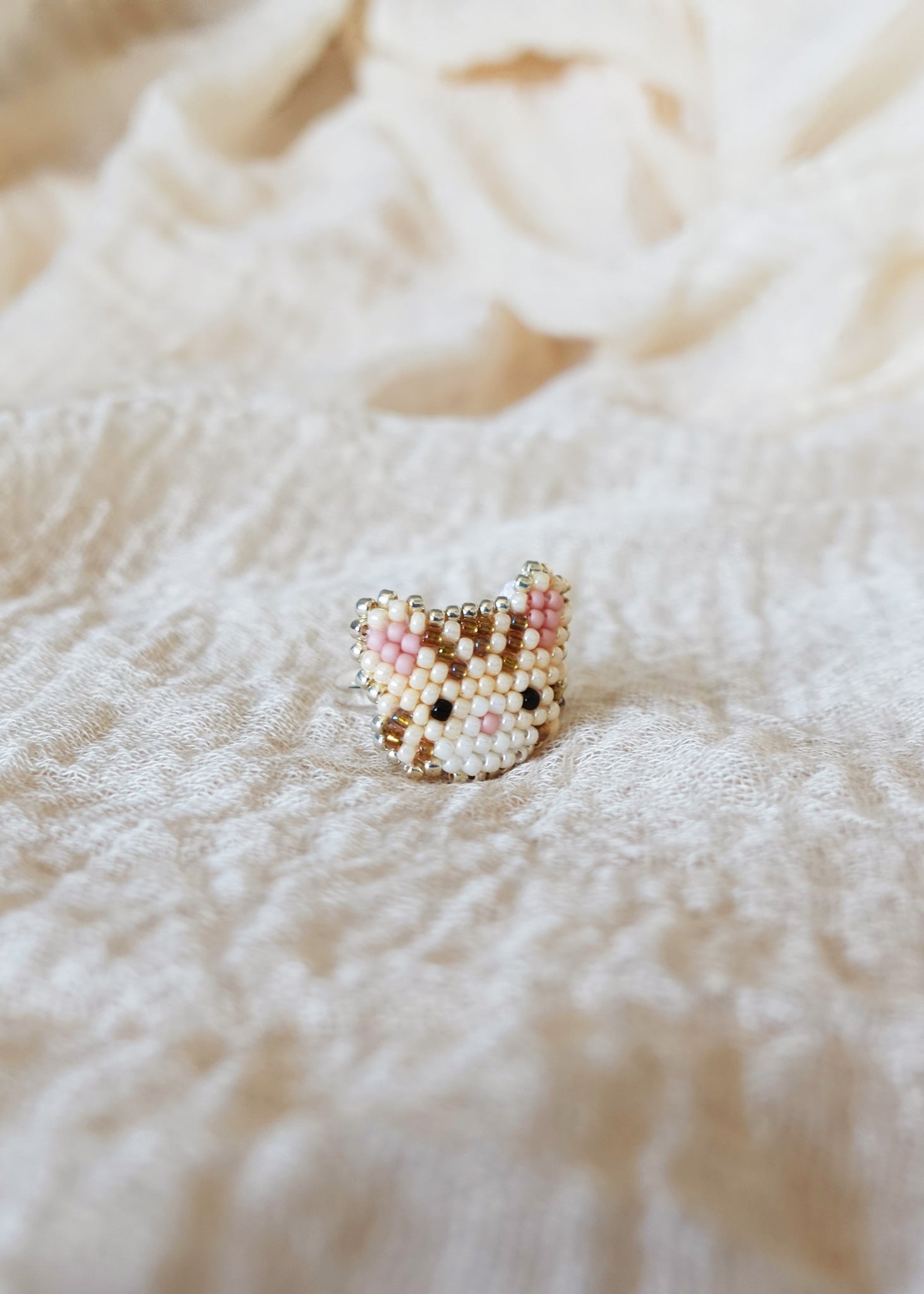Tabby Cat Ring in Cream Left