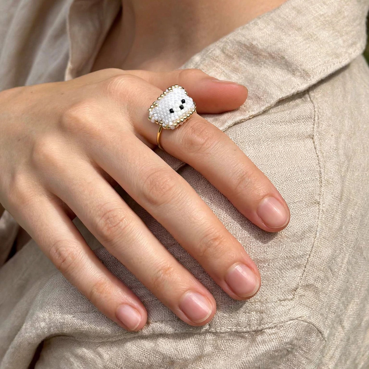 White bear ring on model
