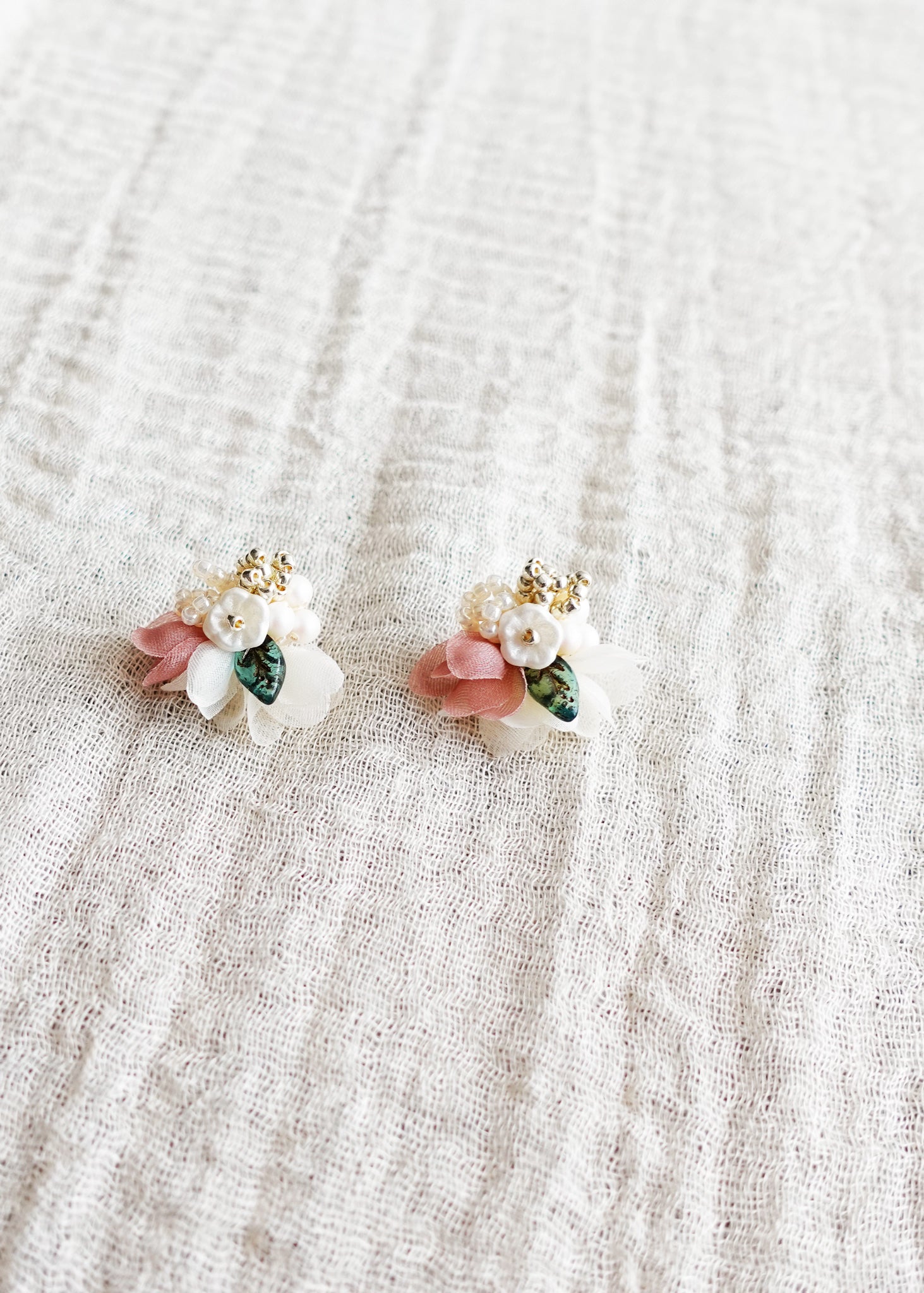 Wildpetal Stud Earrings in Brown Right