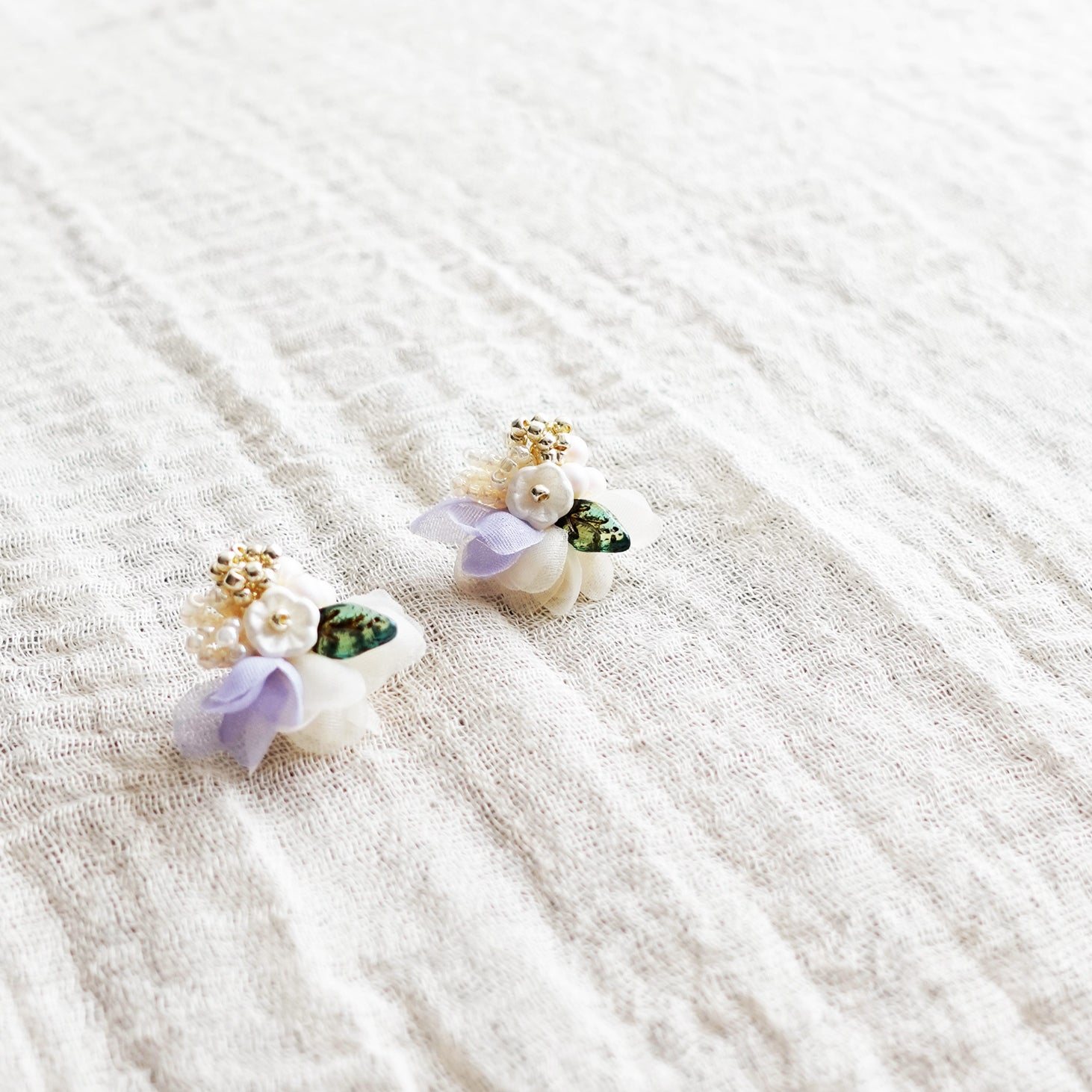 Wildpetal Stud Earrings in Purple Right