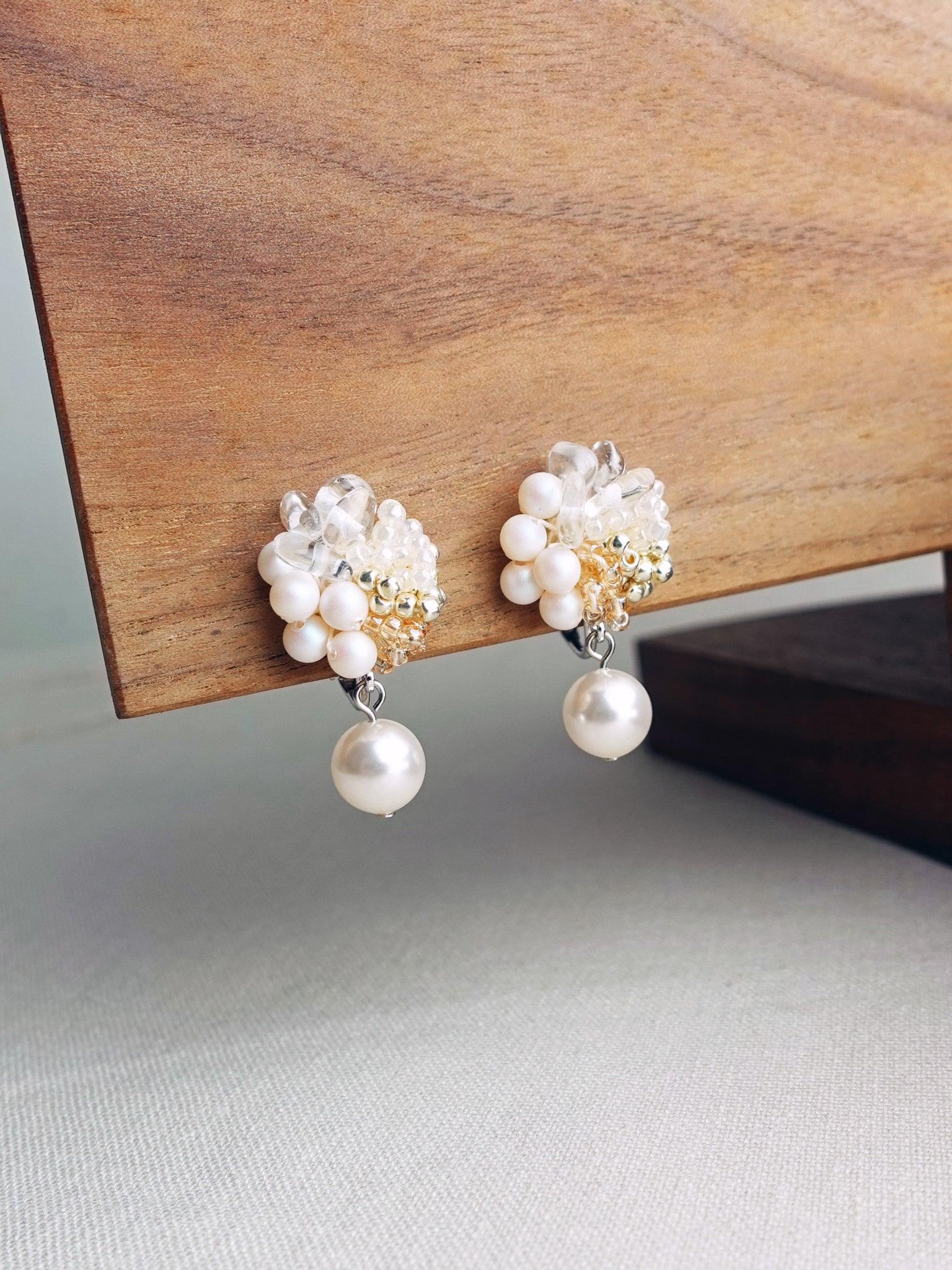 Anastasia Mariota Clip-on Earrings in Ivory Display