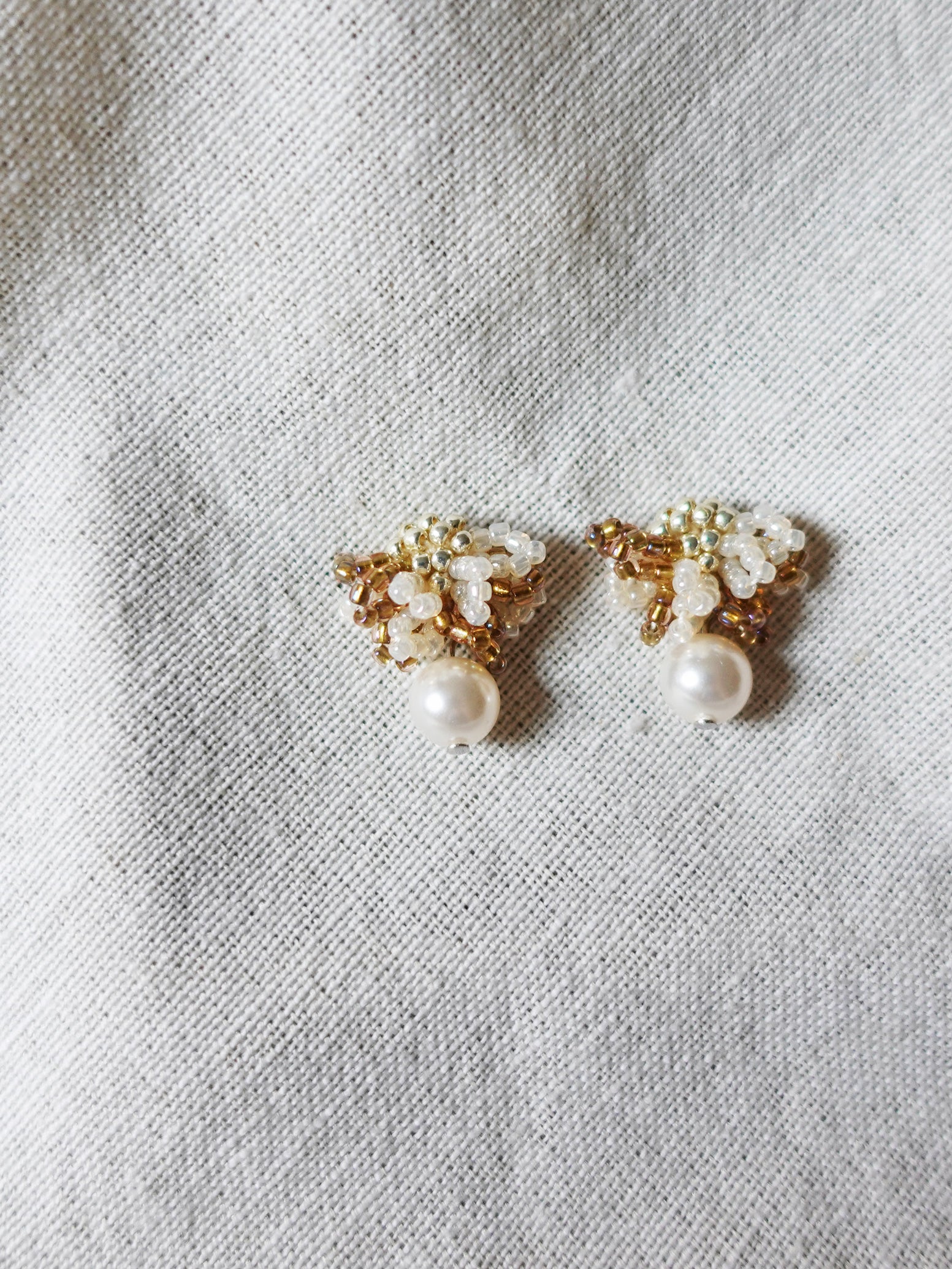 Camellia Mariota Bicolor Earrings in Caramel Brown Left