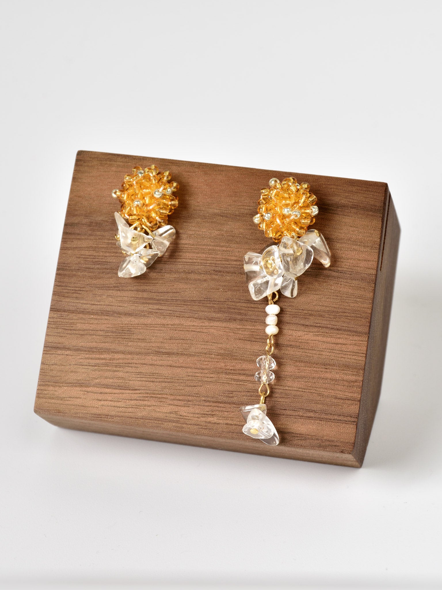 Dariyah Quartz Mismatched Earrings in Topaz Front