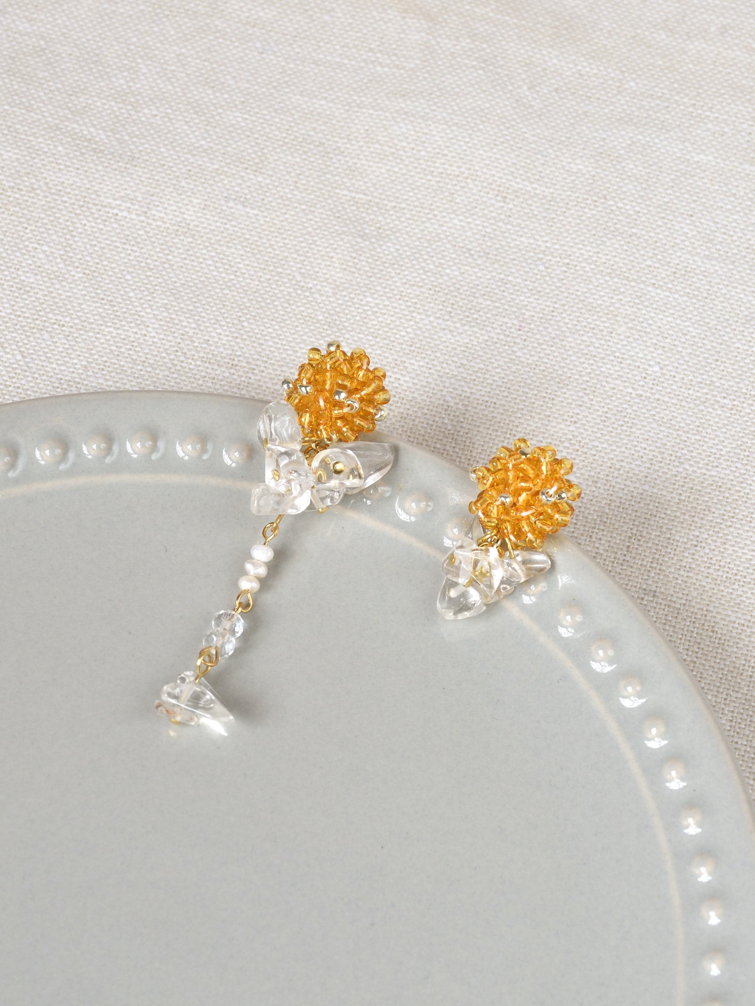 Dariyah Quartz Mismatched Earrings in Topaz Top 1