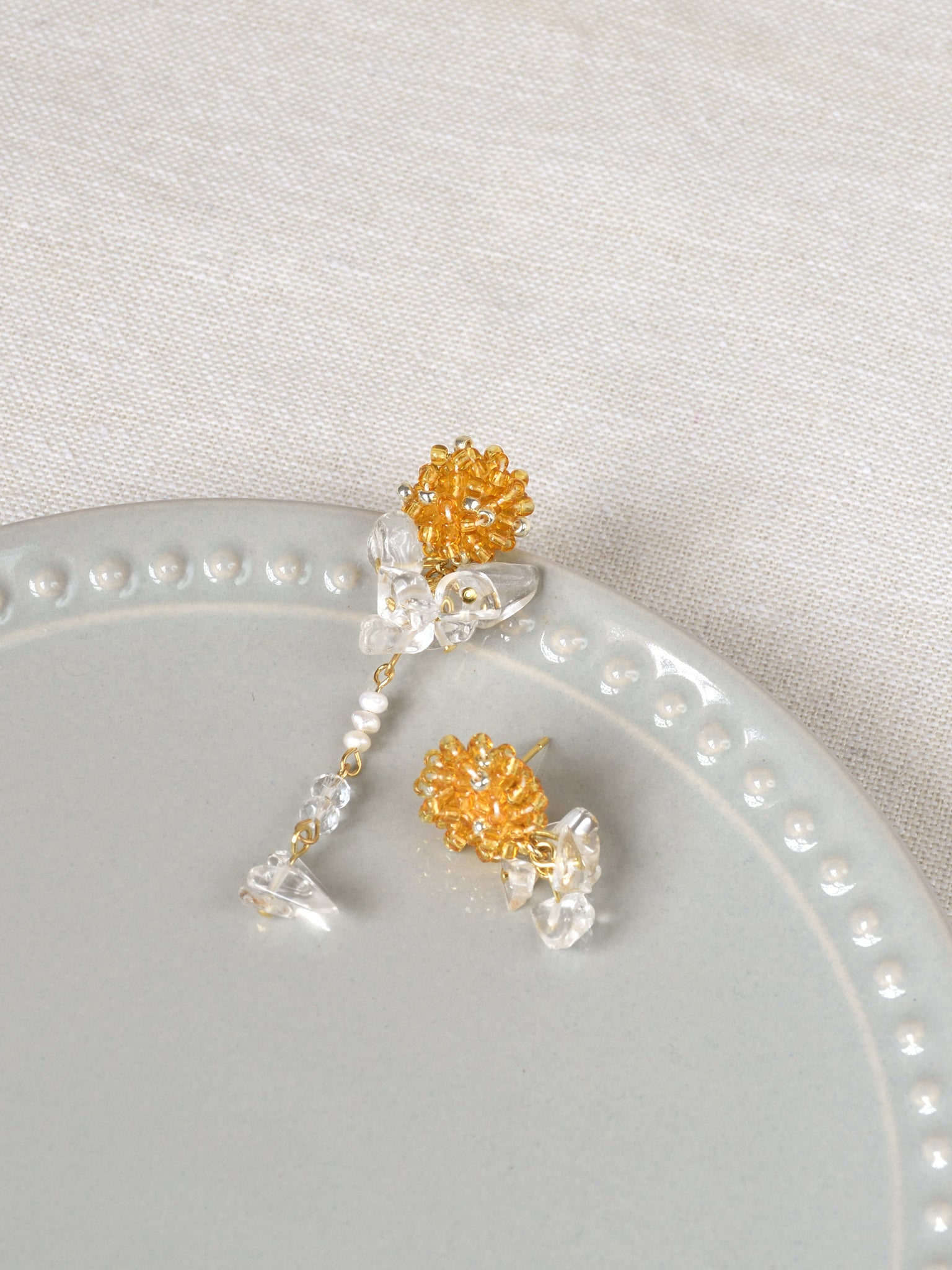 Dariyah Quartz Mismatched Earrings in Topaz Top 2