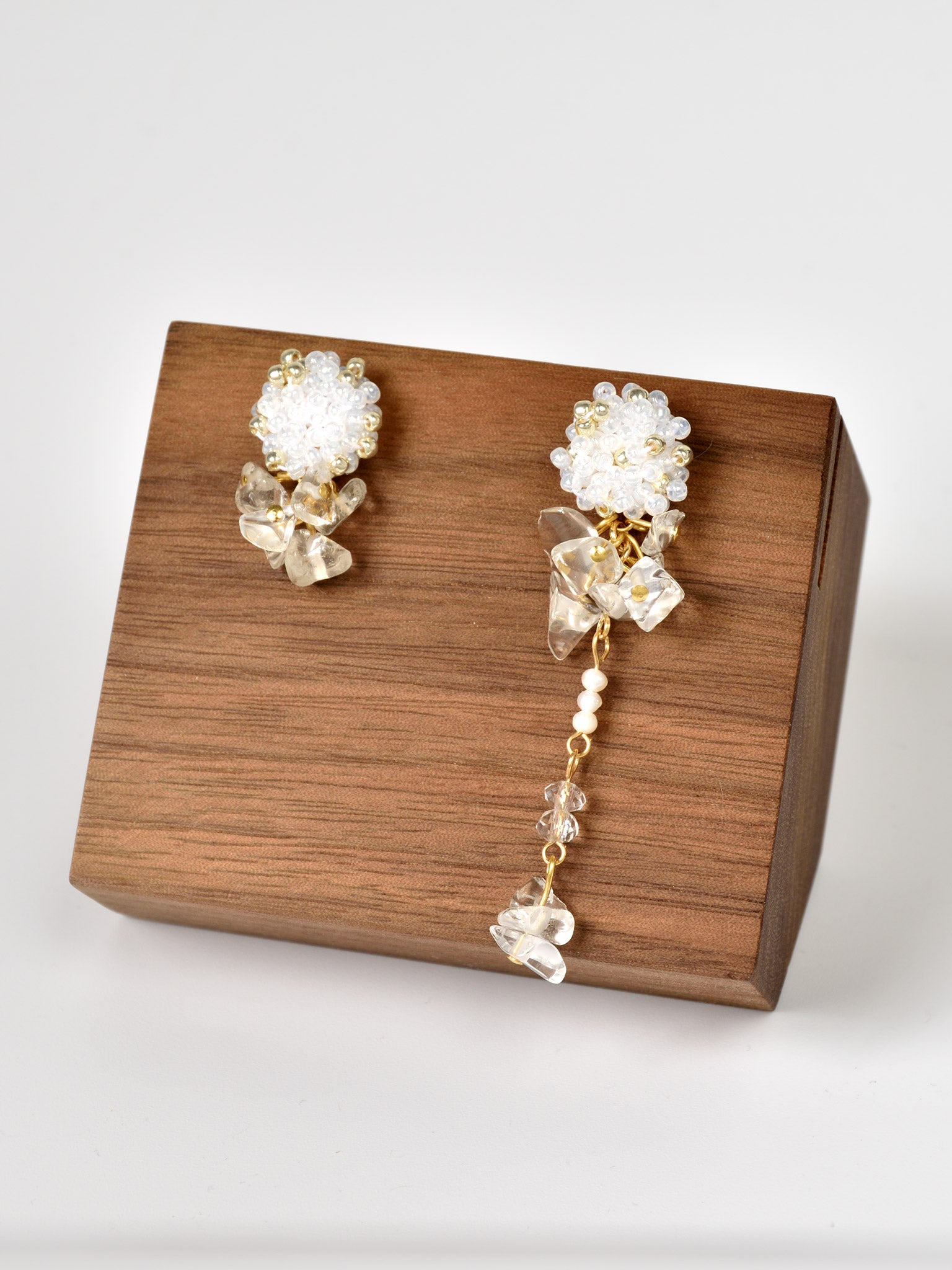 Dariyah Quartz Mismatched Earrings in White Front
