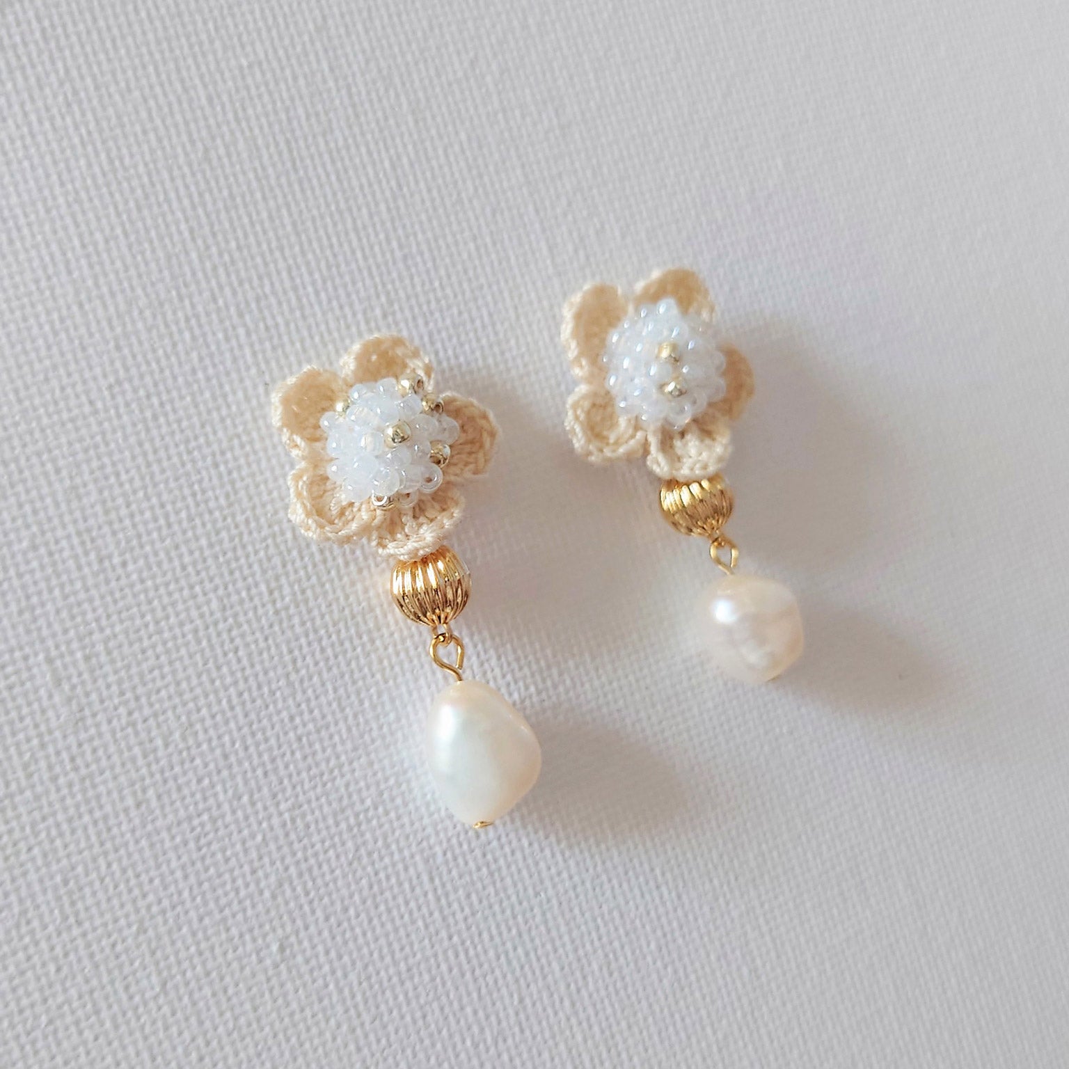 Floral Majestic Earrings in White Right