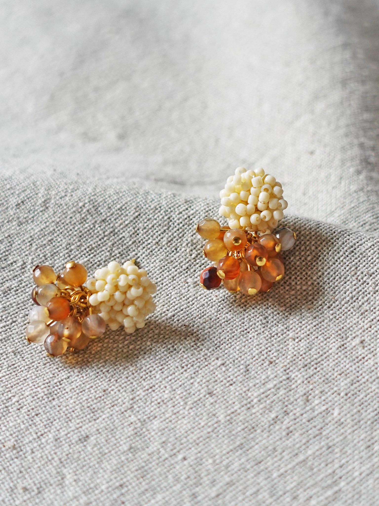 Hazel Agate Earrings Side