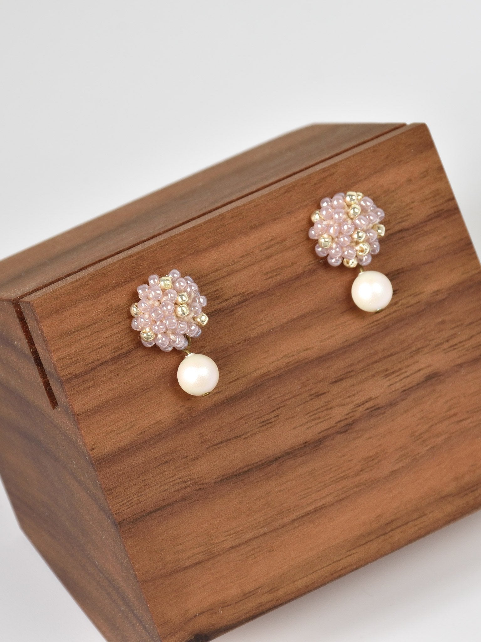 Layna Pearlescent Swarovski Pearl Studs in Purple Right