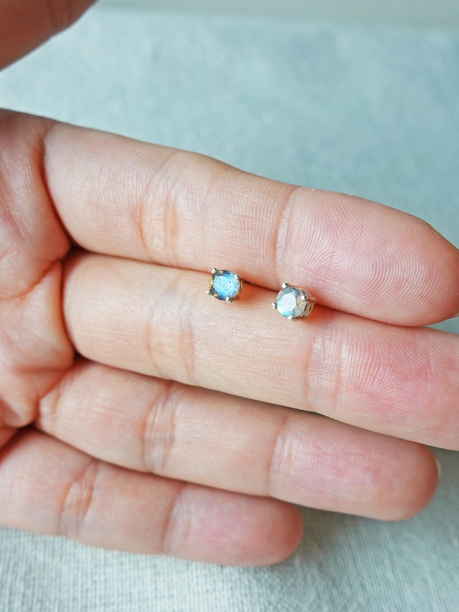 Labradorite Gemstone Stud Earrings I Hand 1
