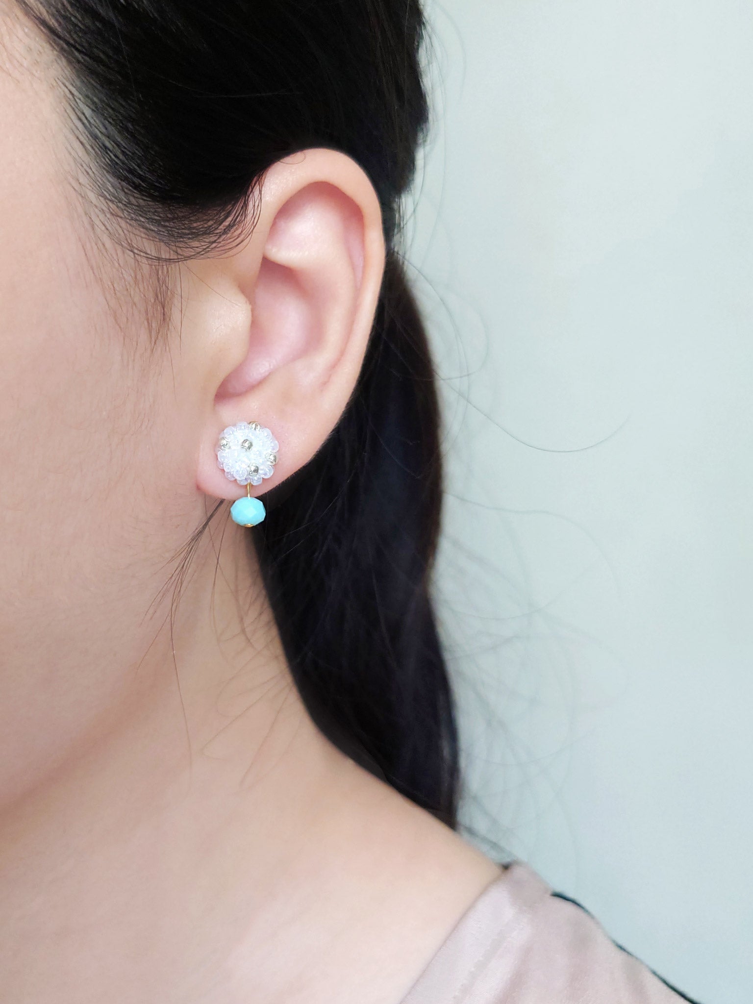 Layna Color Crystal Earrings in Blue Model