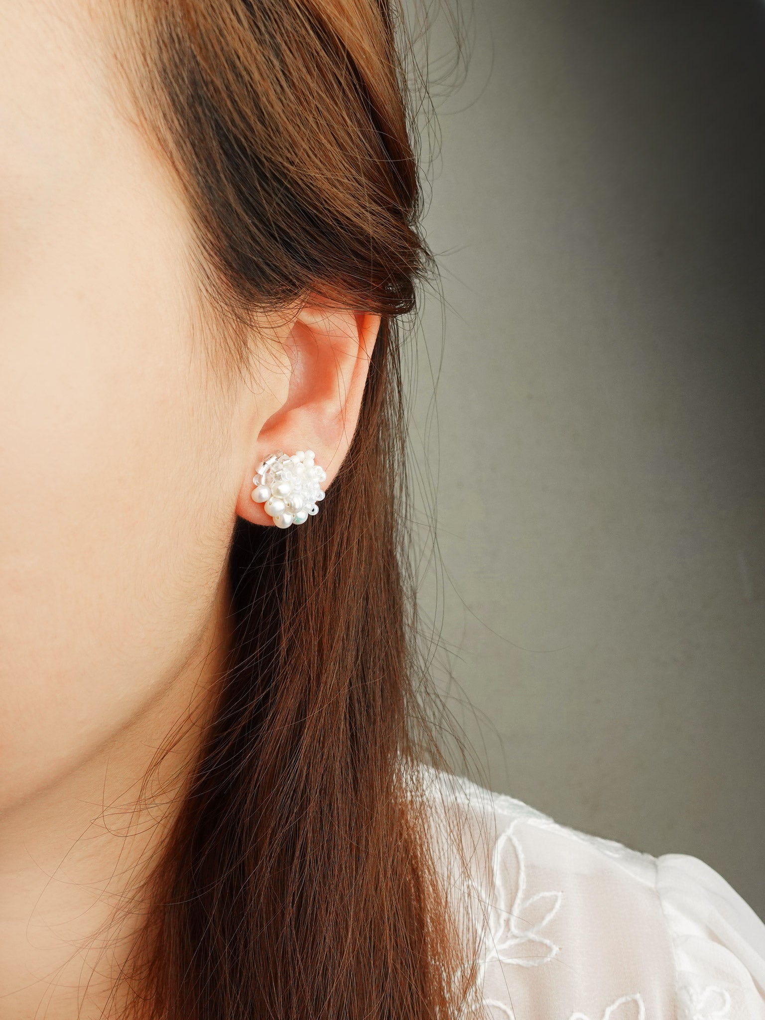 Marshmallow Stud Earrings Model