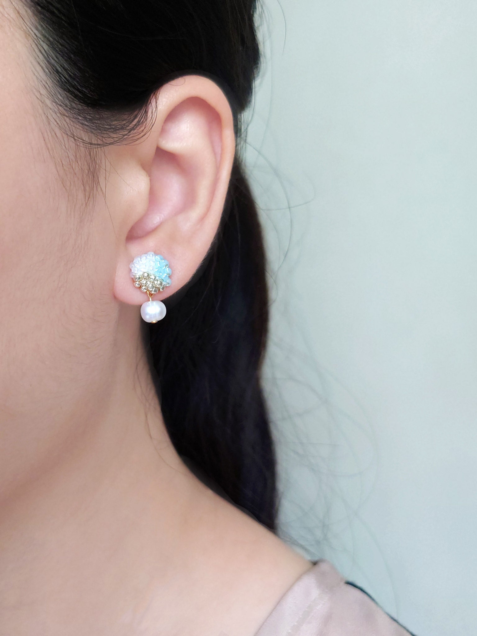 Phoebe Trio Earrings in Blue Model